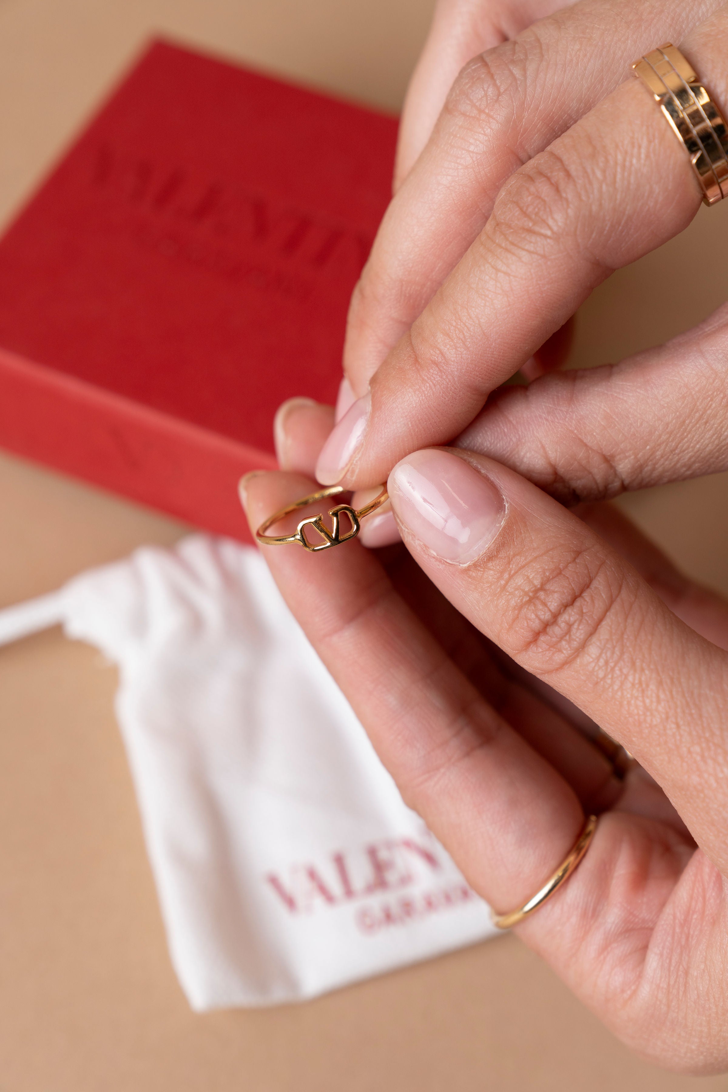 Valentino Garavani Signature Metal Ring