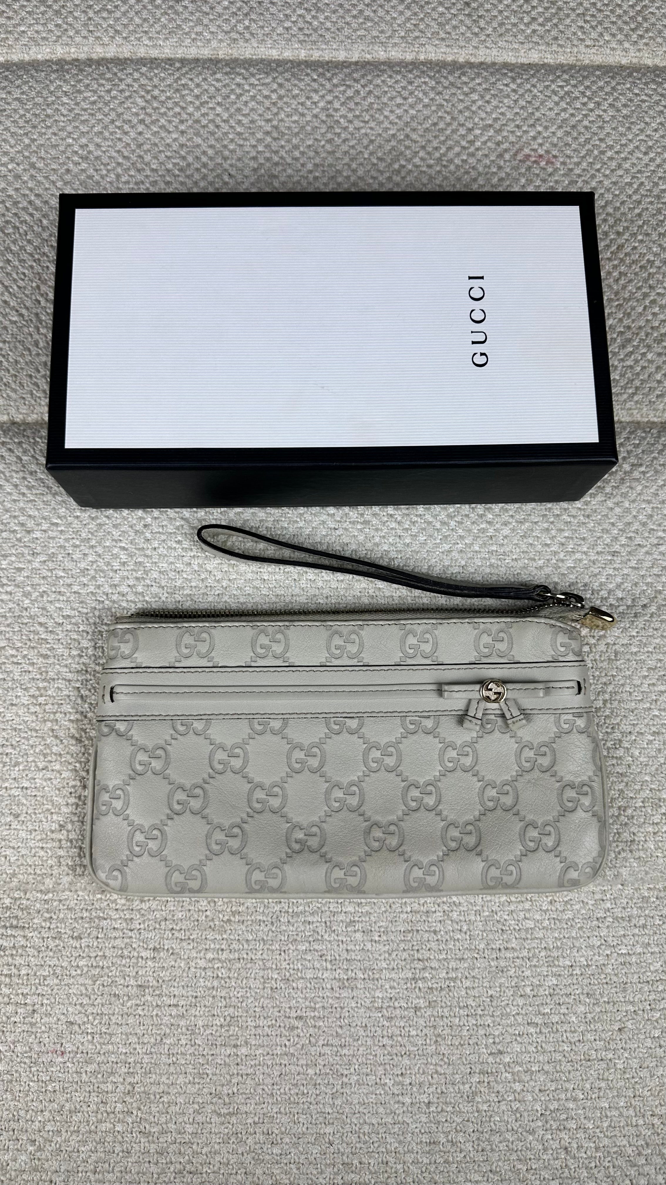 Gucci leather pouch