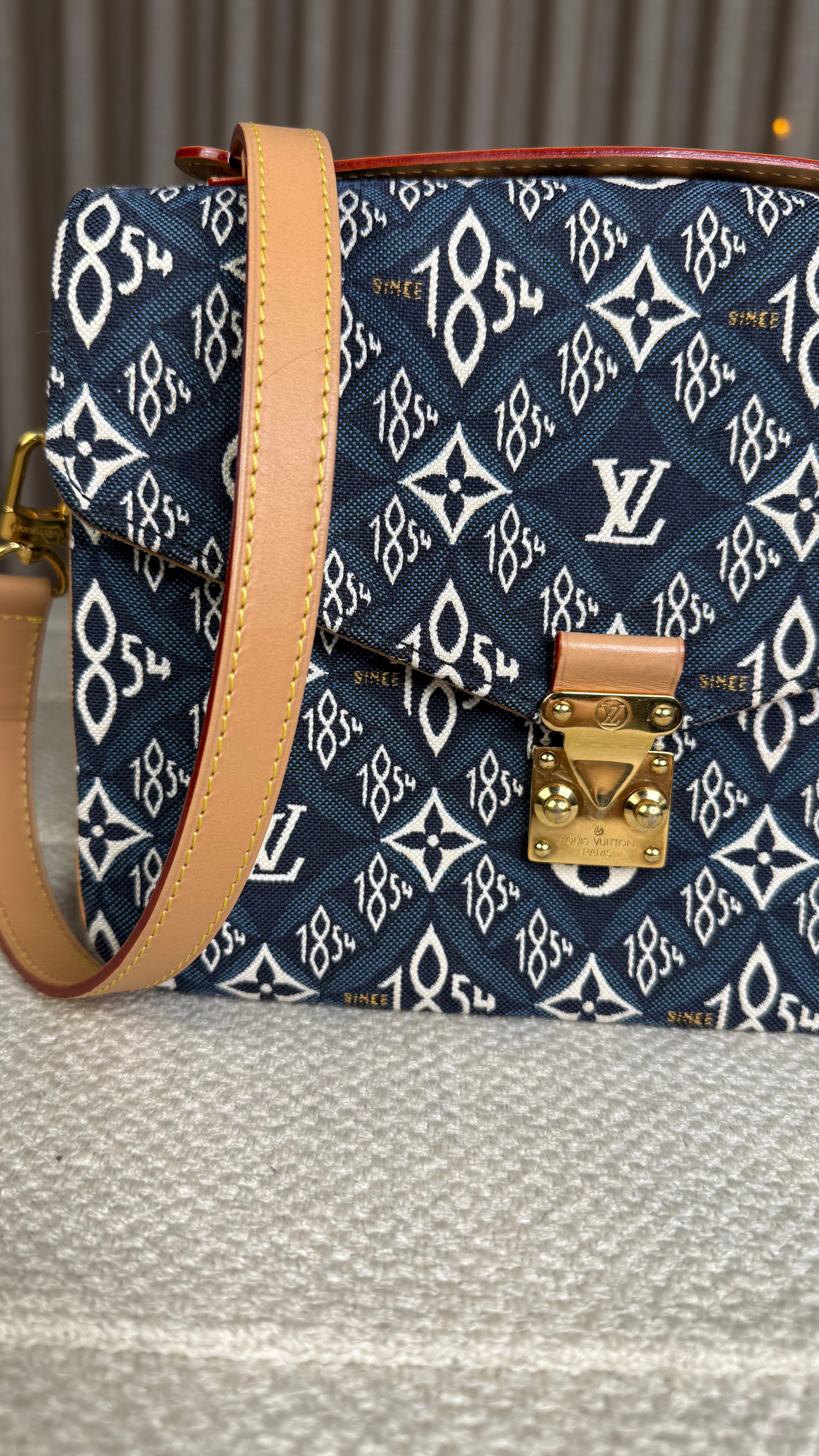 Louis Vuitton Metis