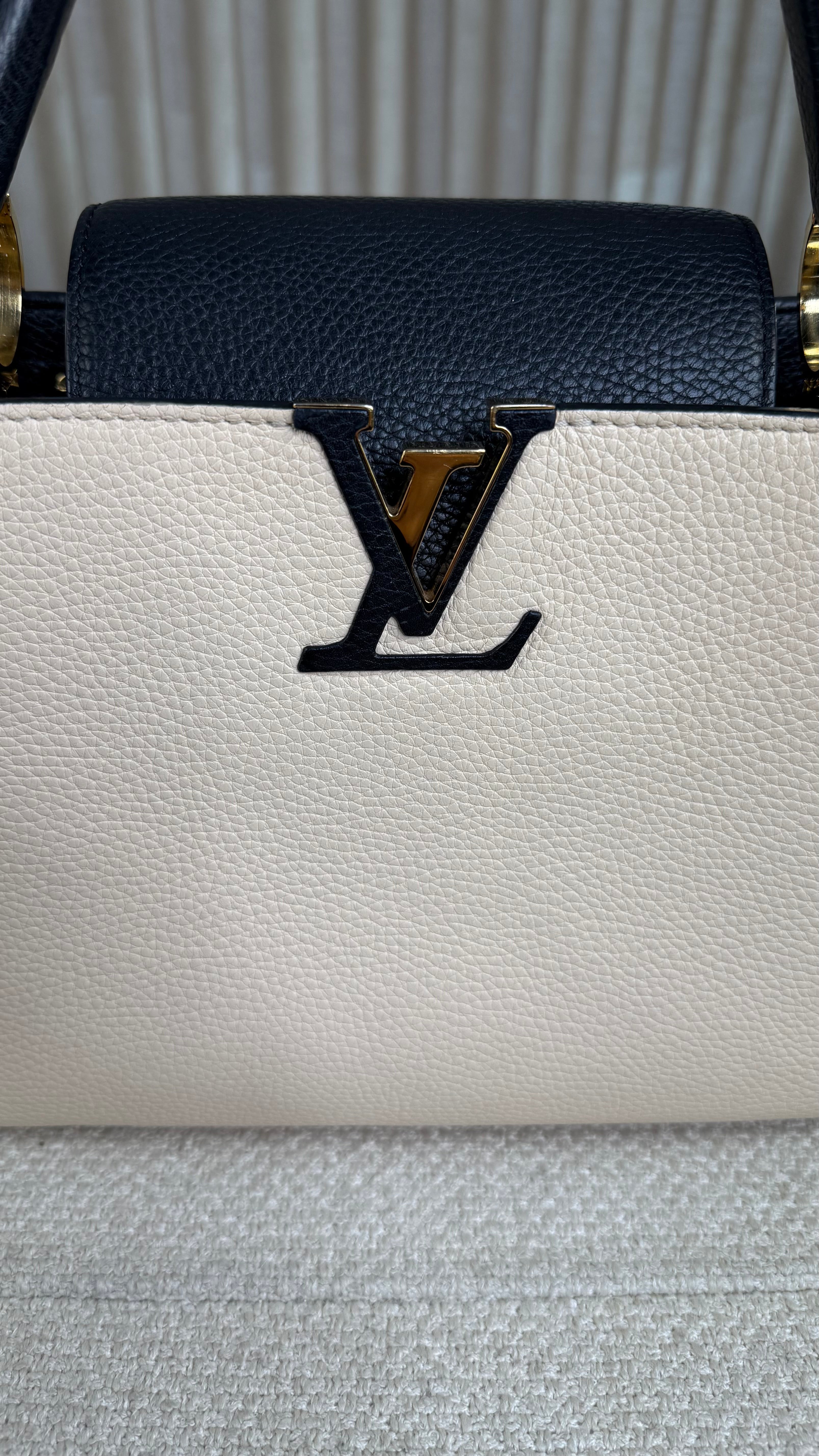 Louis Vuitton Capucines MM