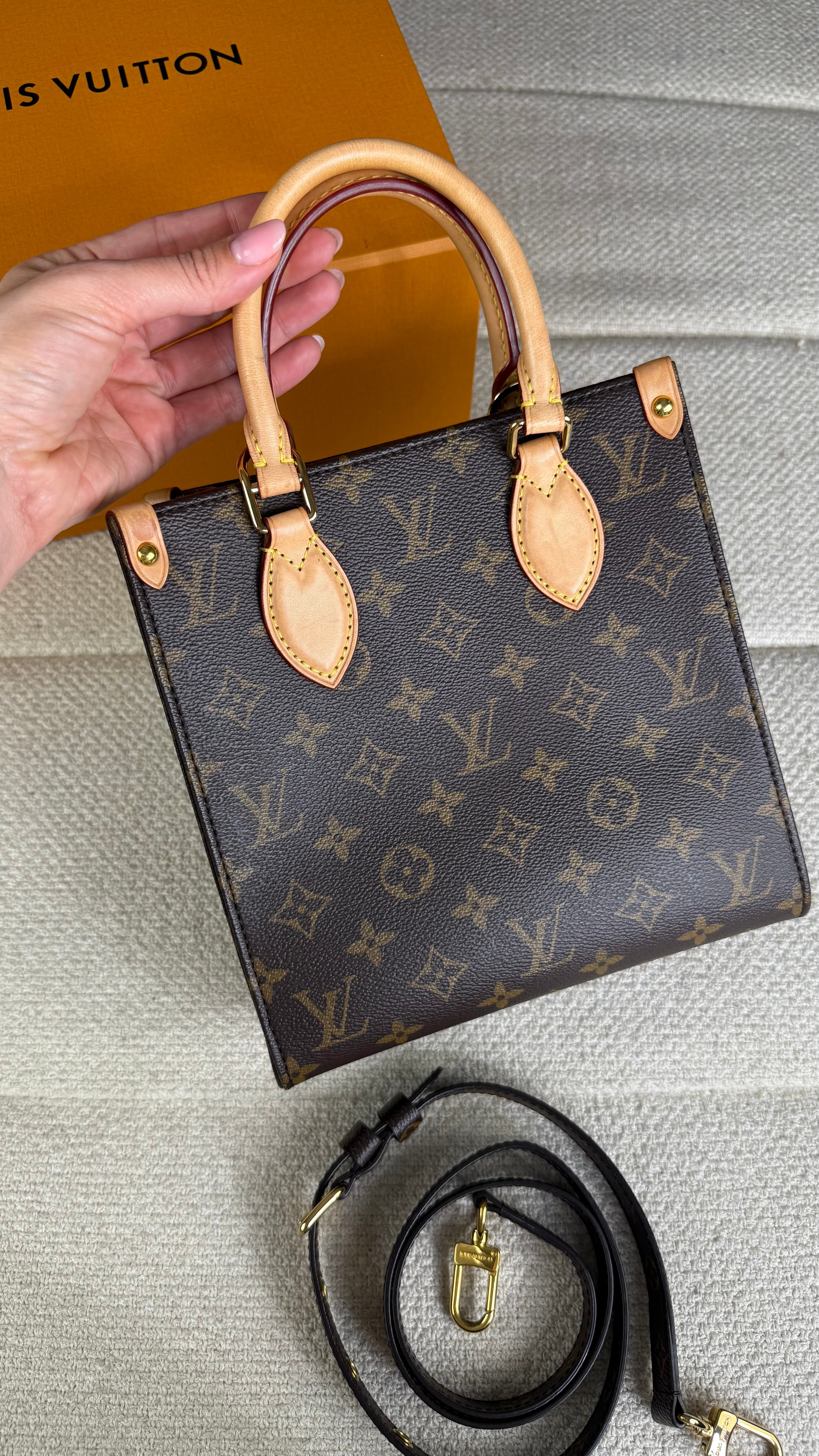 Louis Vuitton Sac Plat BB