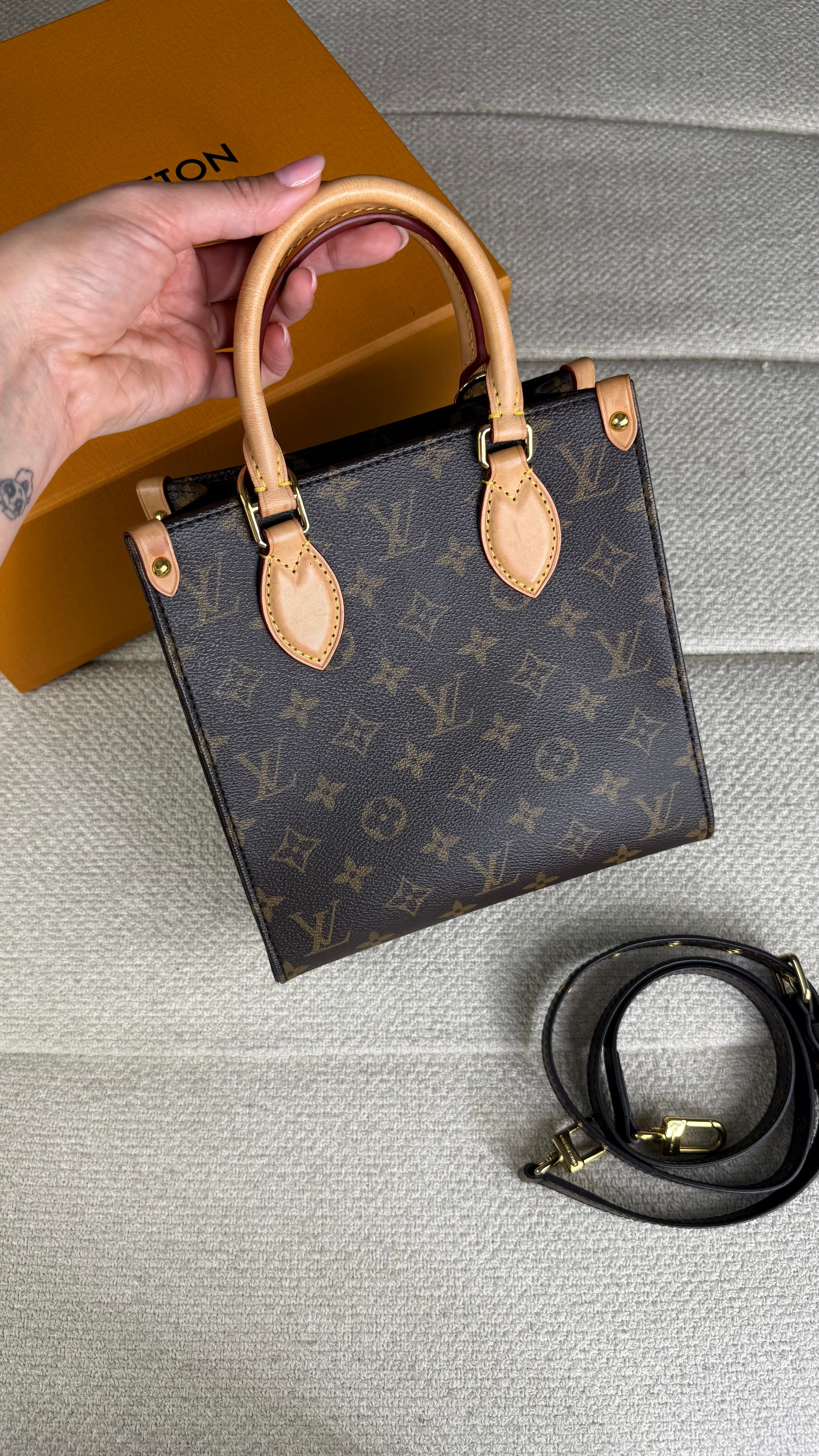 Louis Vuitton Sac Plat BB