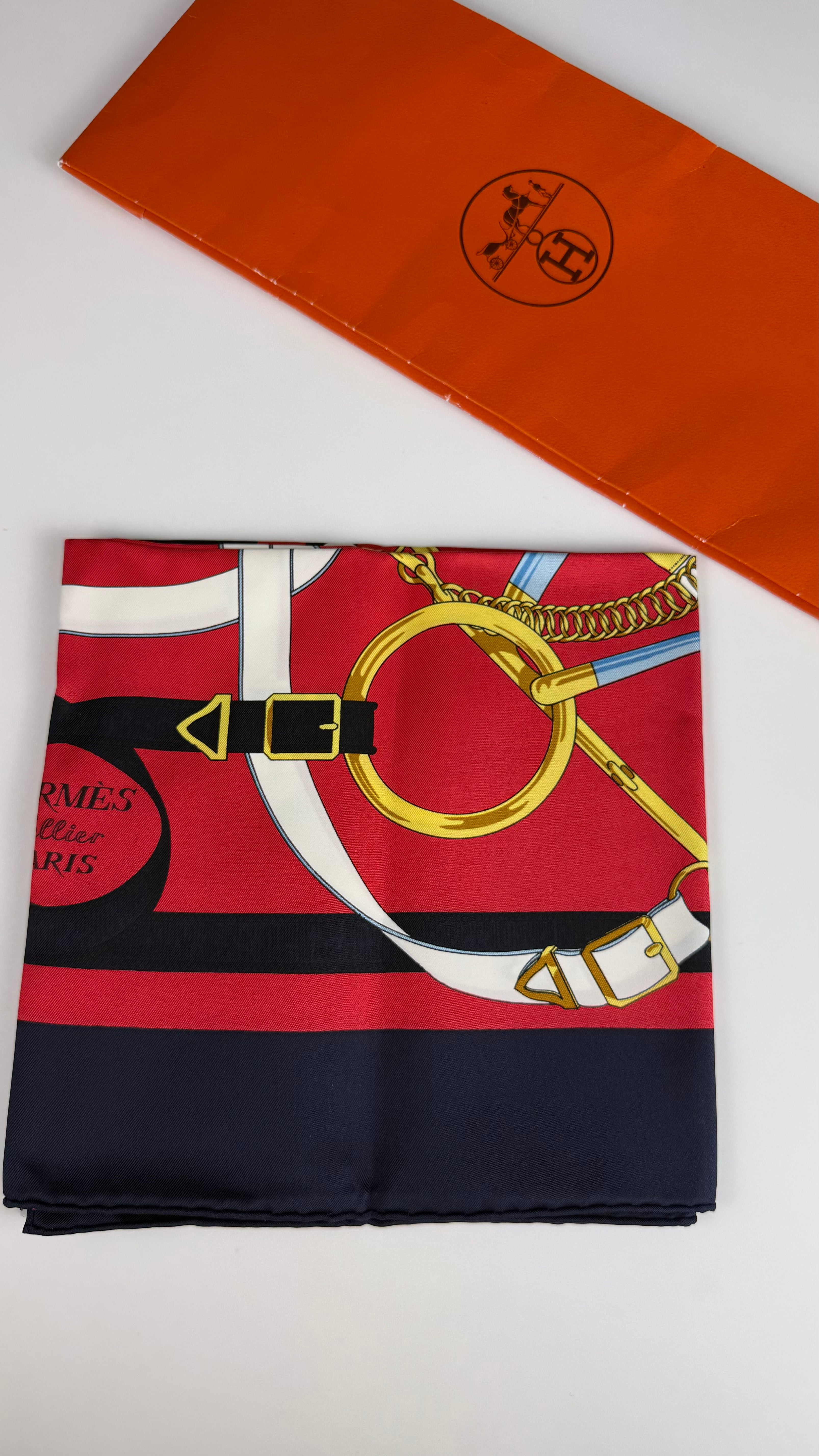 Hermès Lenço