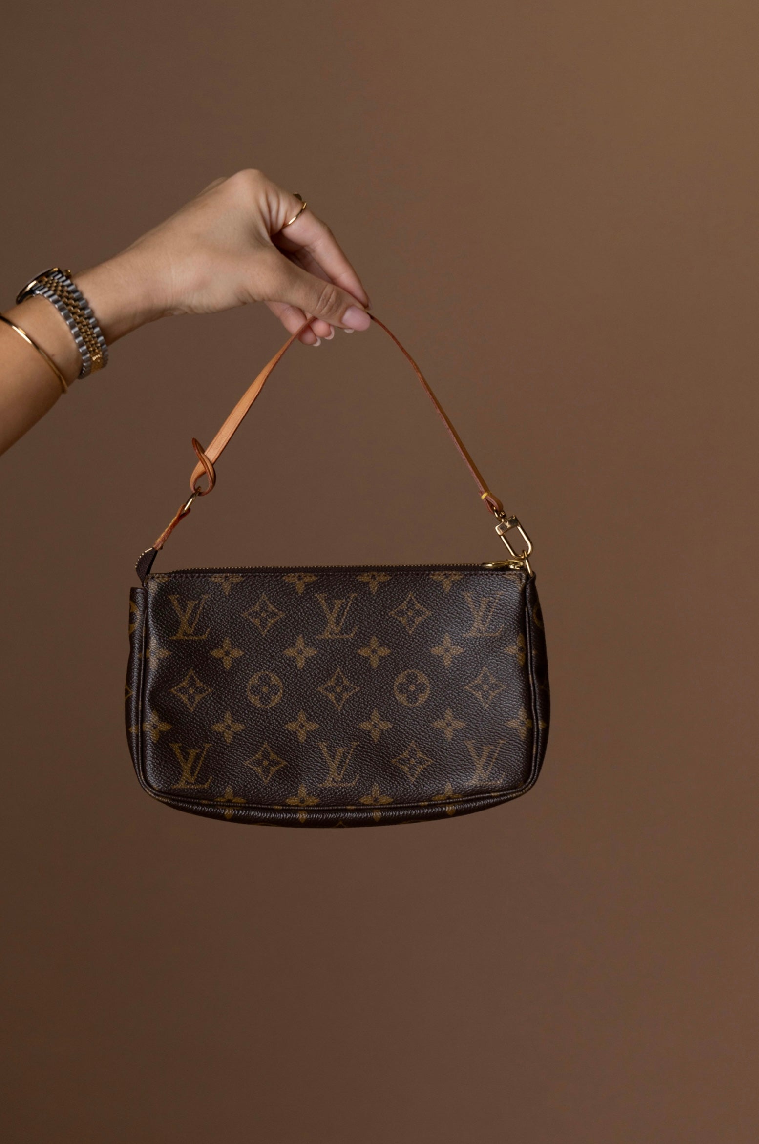 Louis Vuitton Pochette Accessoire