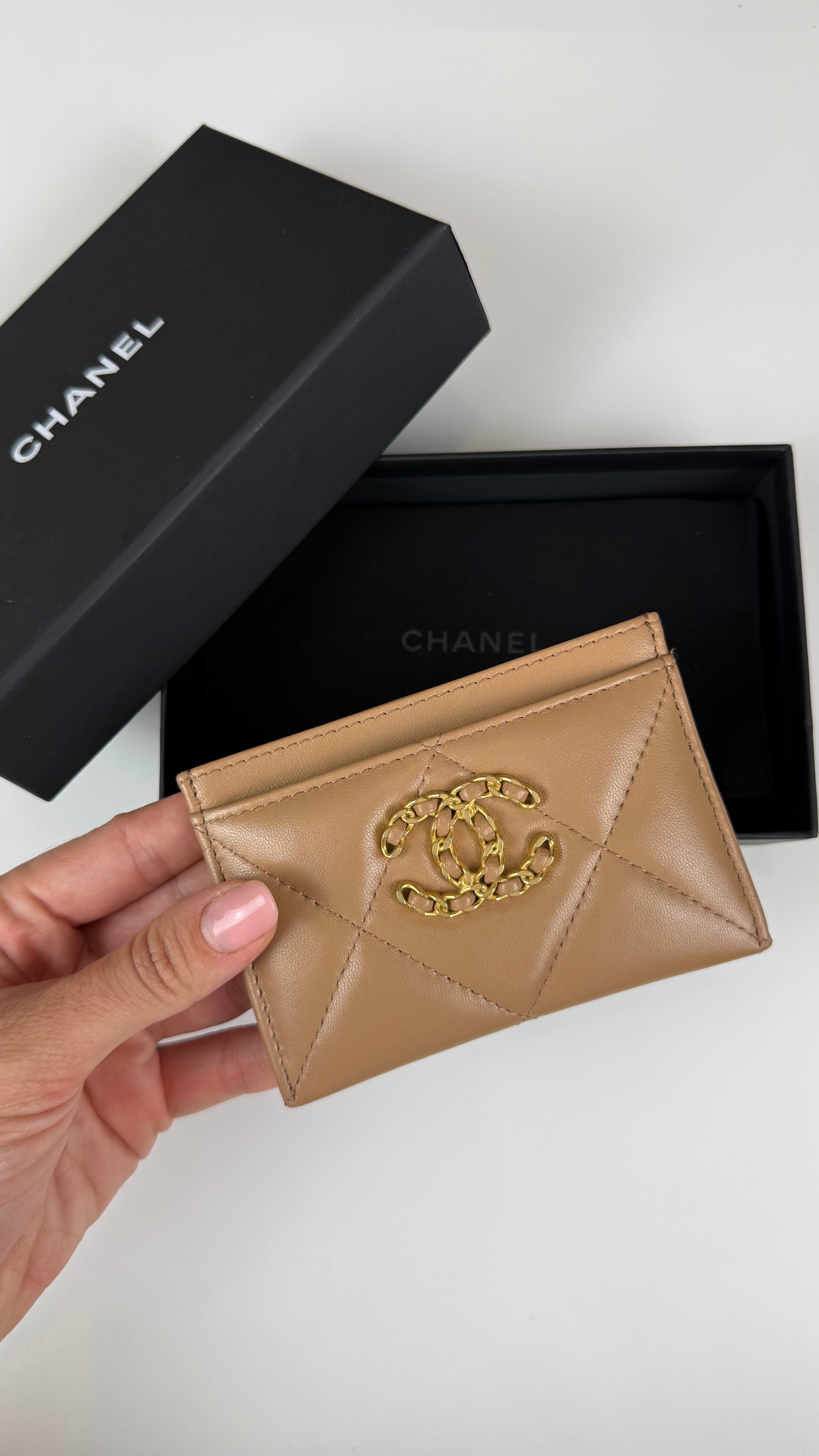 Chanel 19 Card Holder