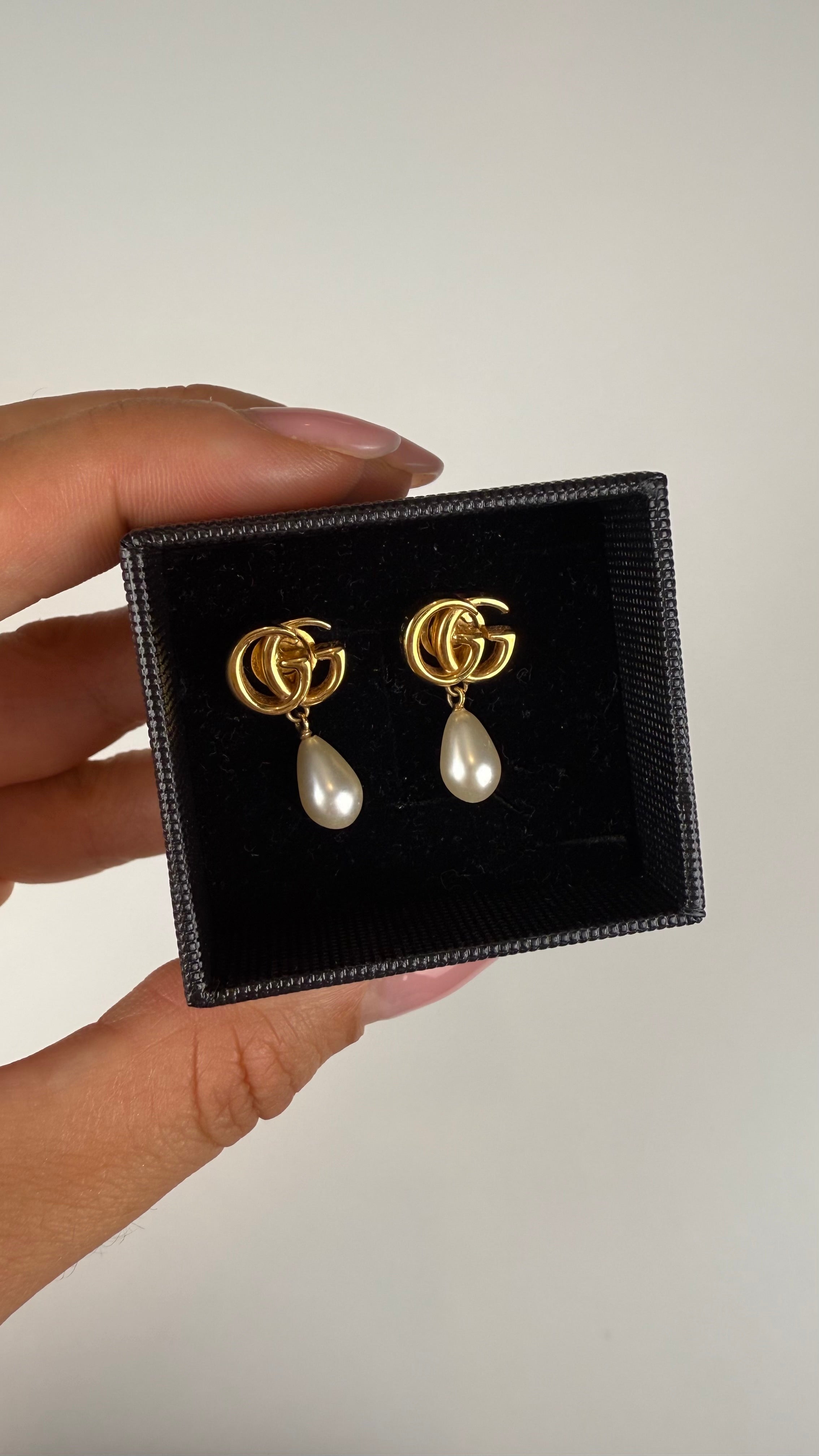 Gucci GG Pearl Drop brincos