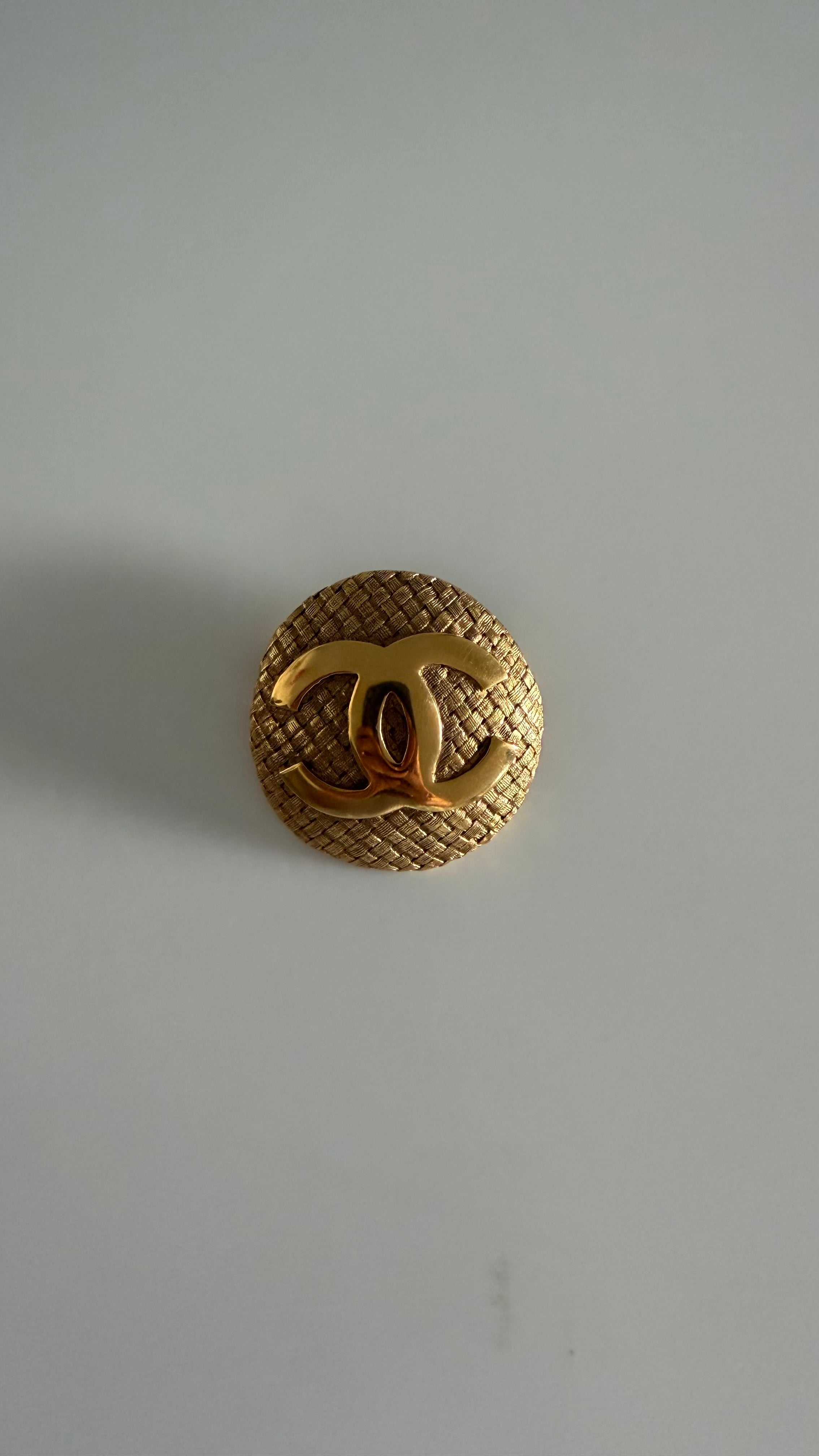 Chanel CC Gold Plated Woven Round Brooch