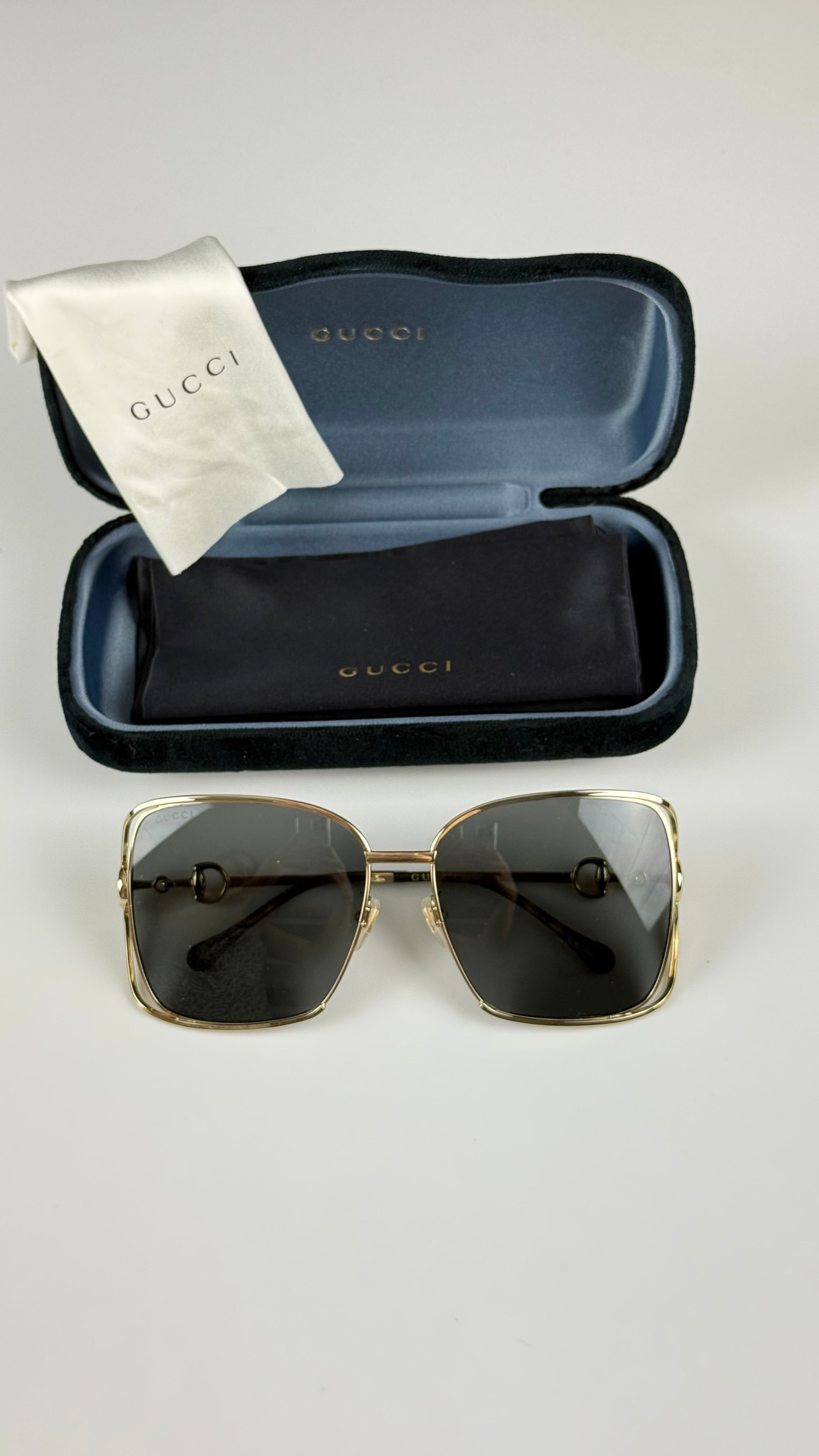 Gucci Óculos de sol