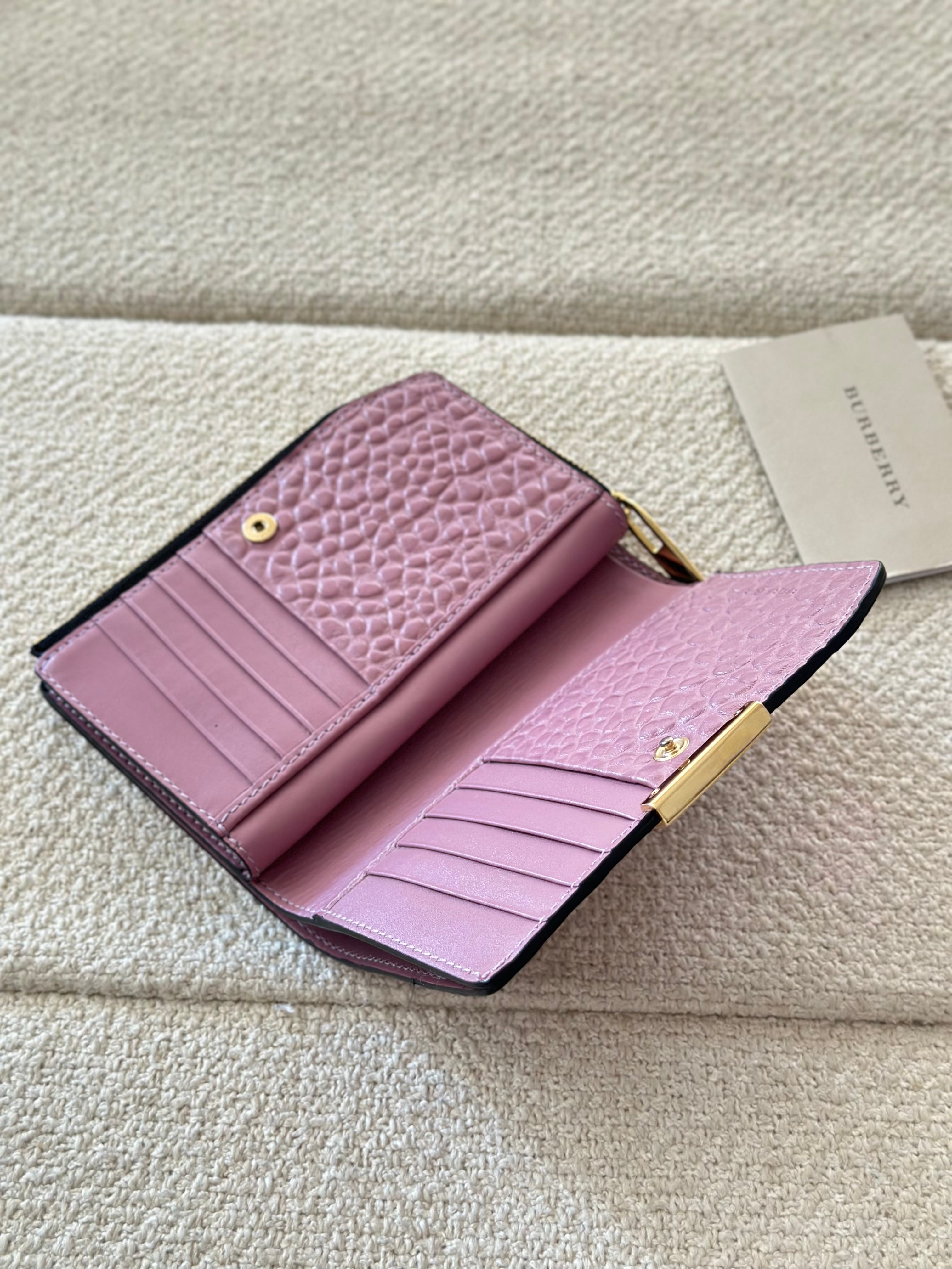 Burberry wallet