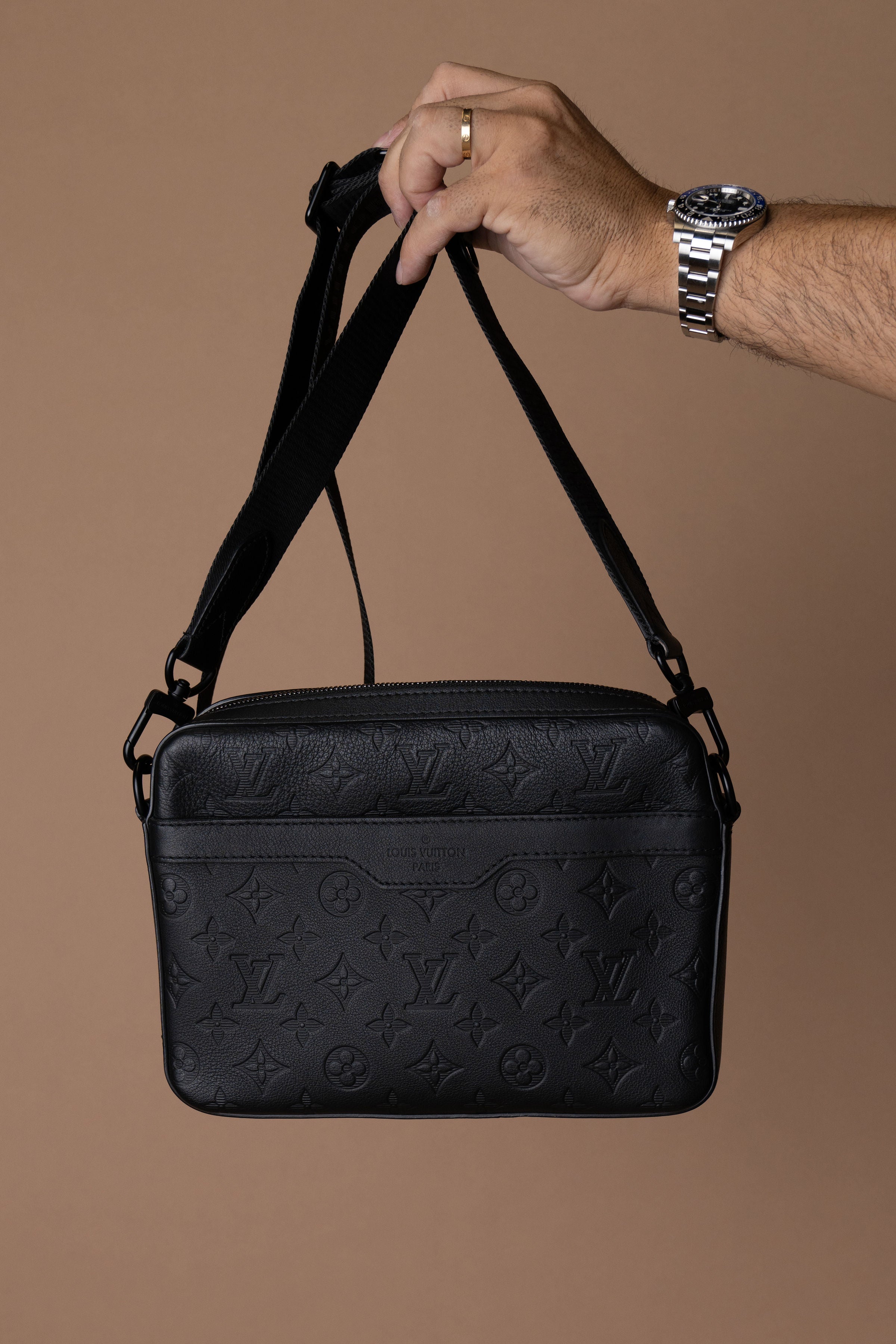 Louis Vuitton Messenger Bag