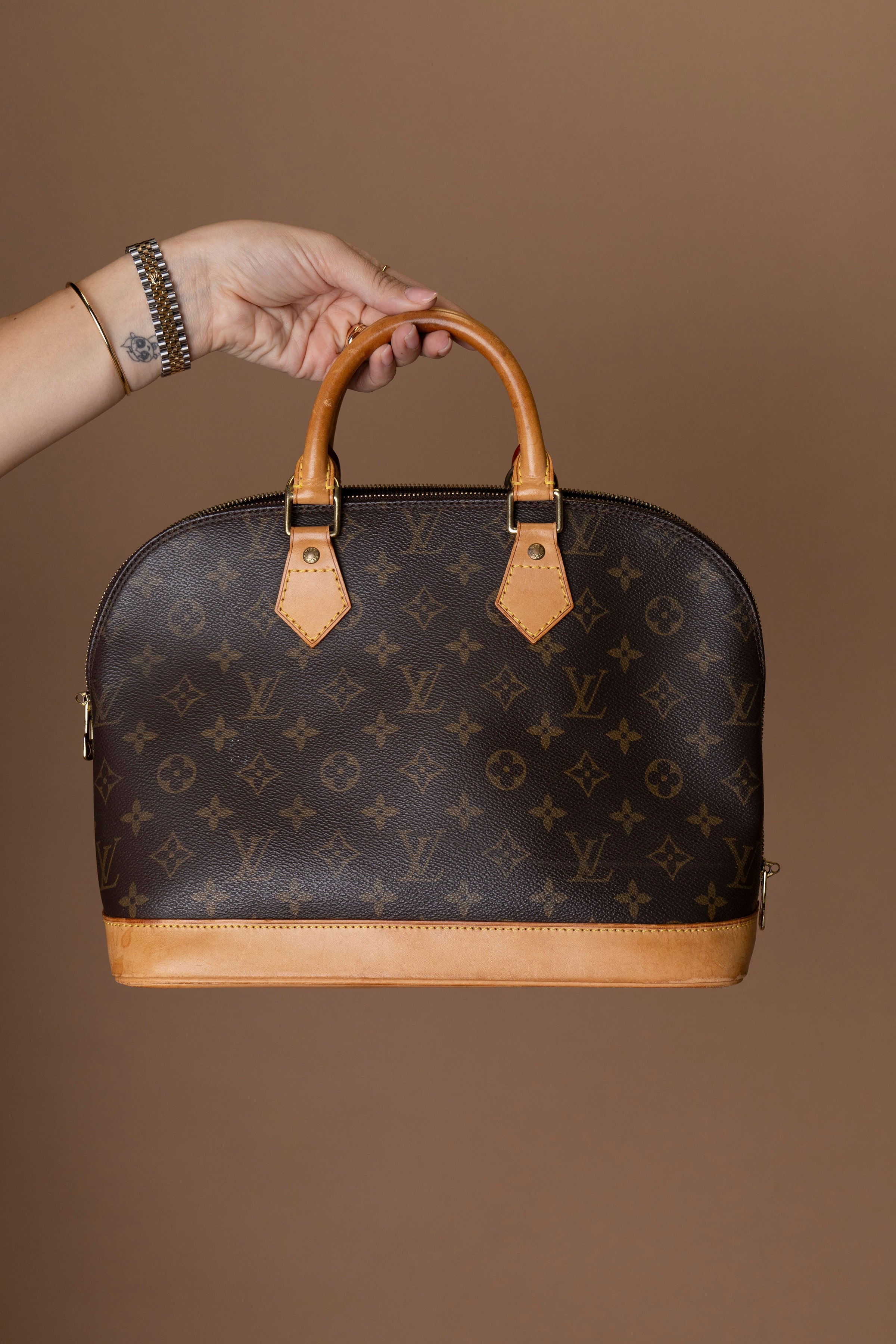 Louis Vuitton Alma PM