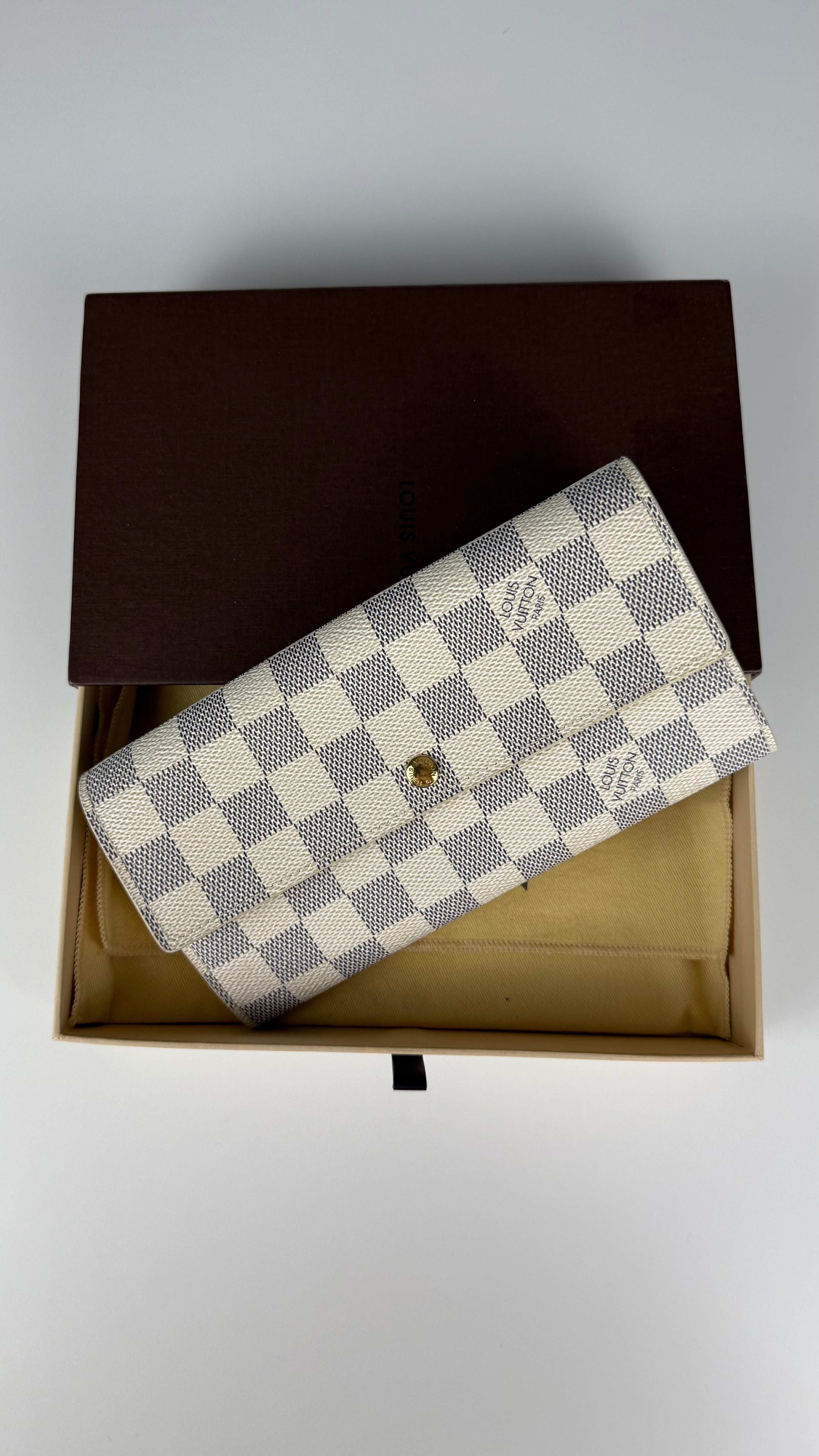 Louis Vuitton Sarah Wallet