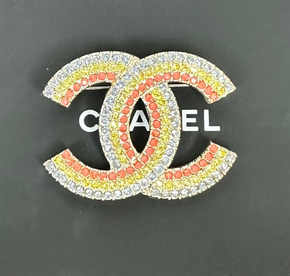 Broche Chanel