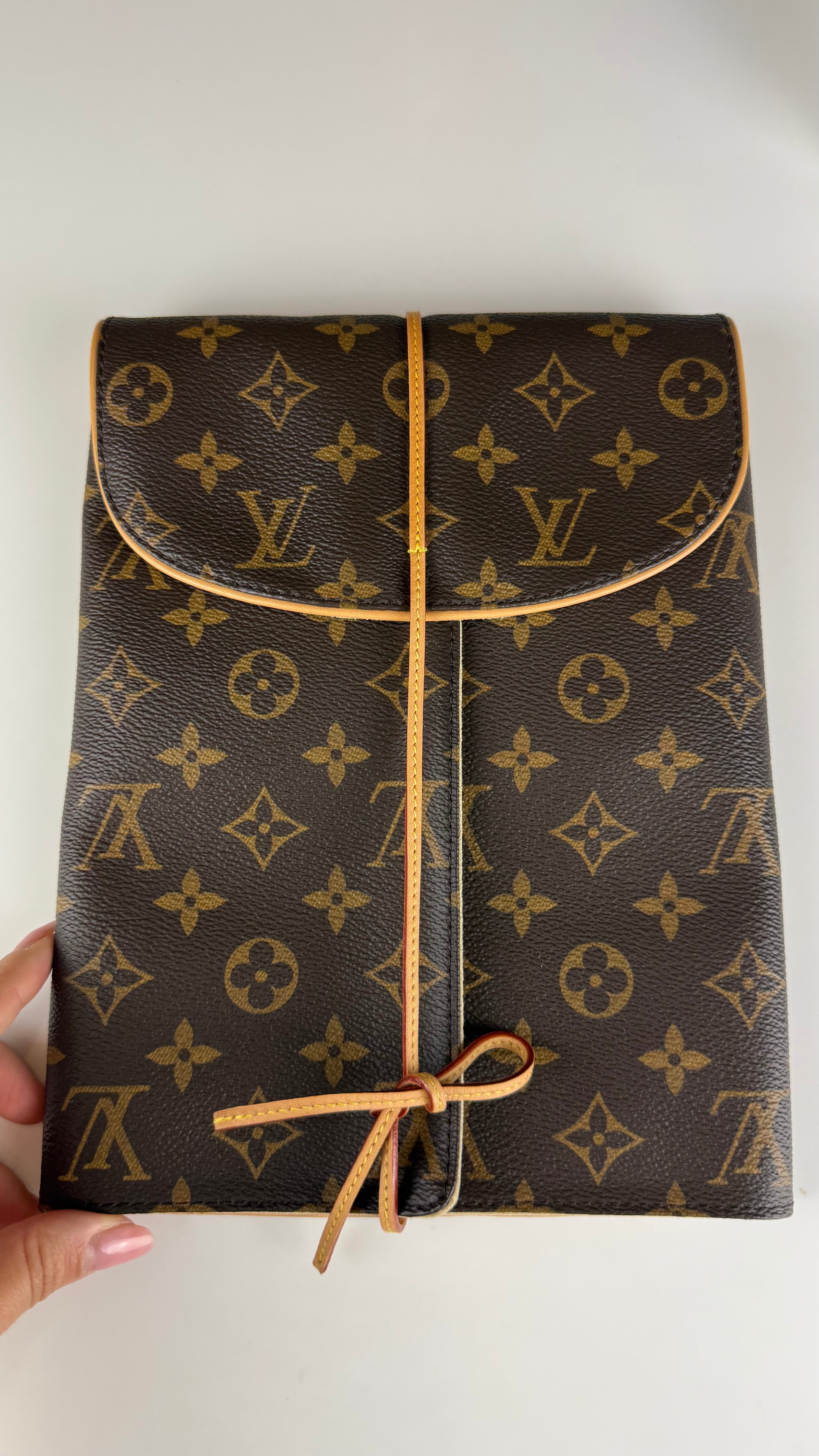 Louis Vuitton Porta Jóias
