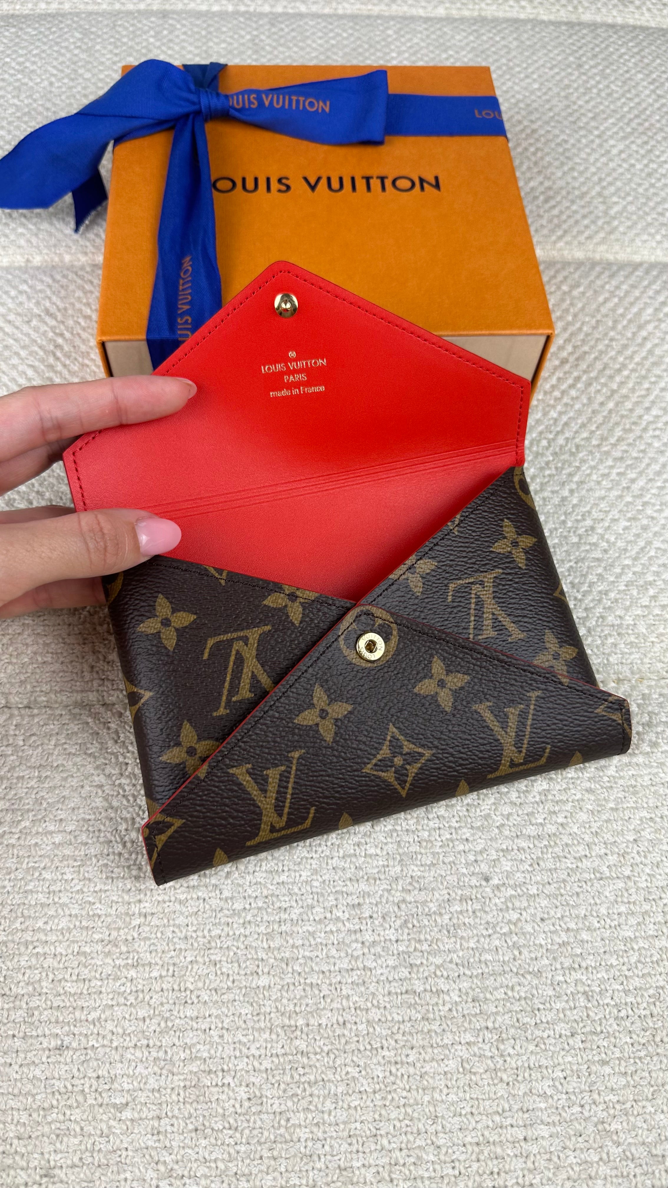 Louis Vuitton Carteira