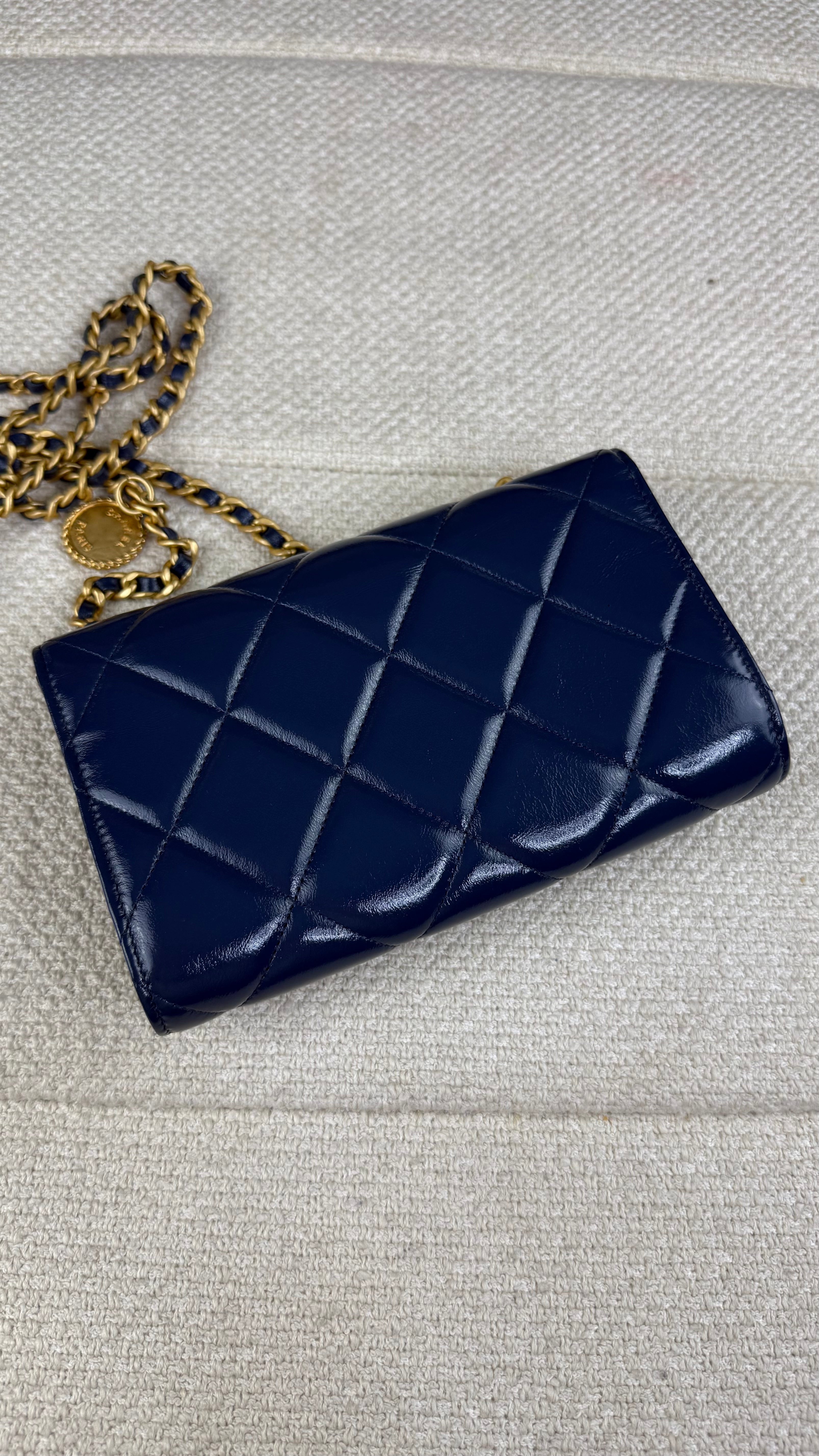 Chanel WOC