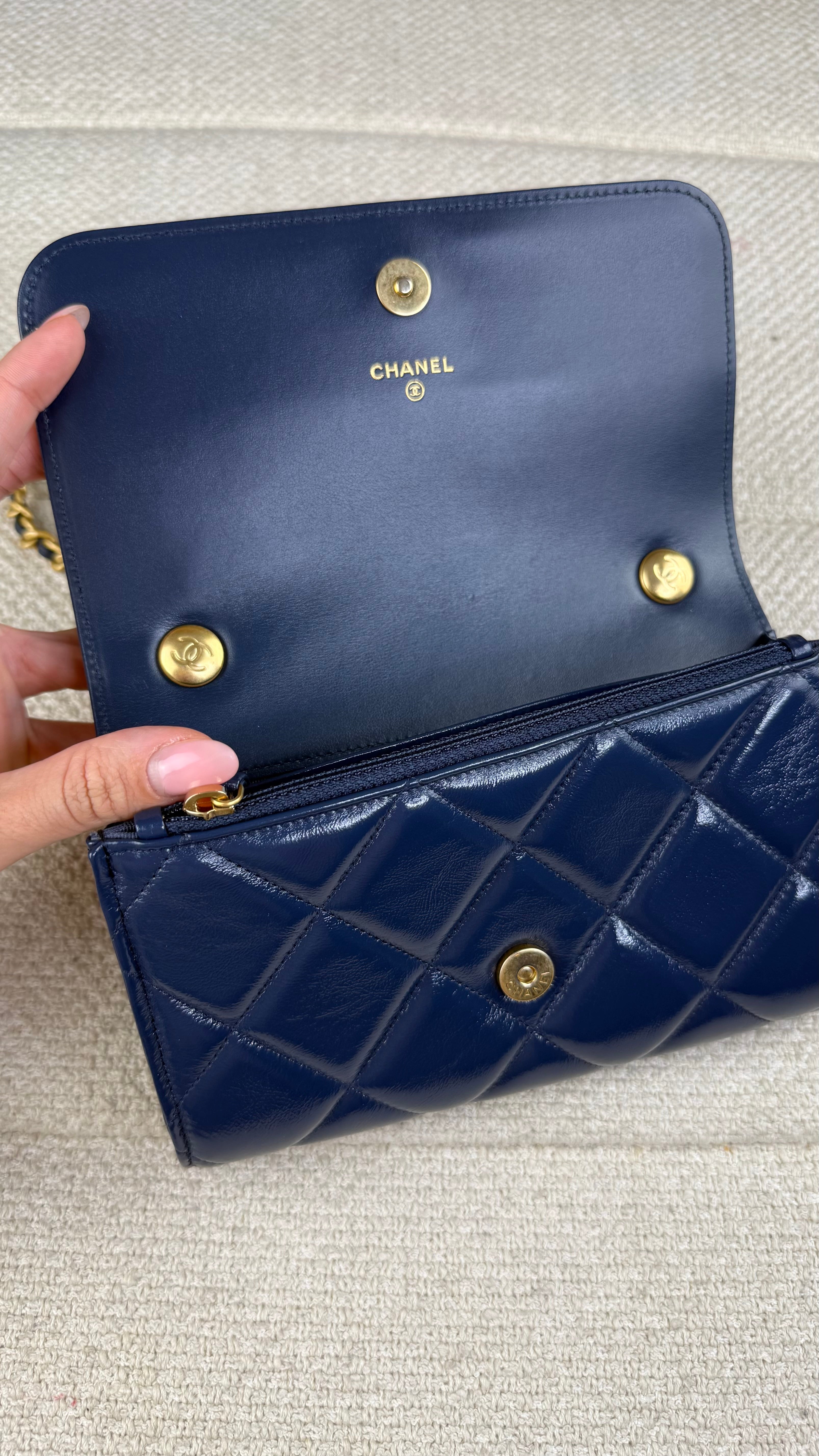 Chanel WOC