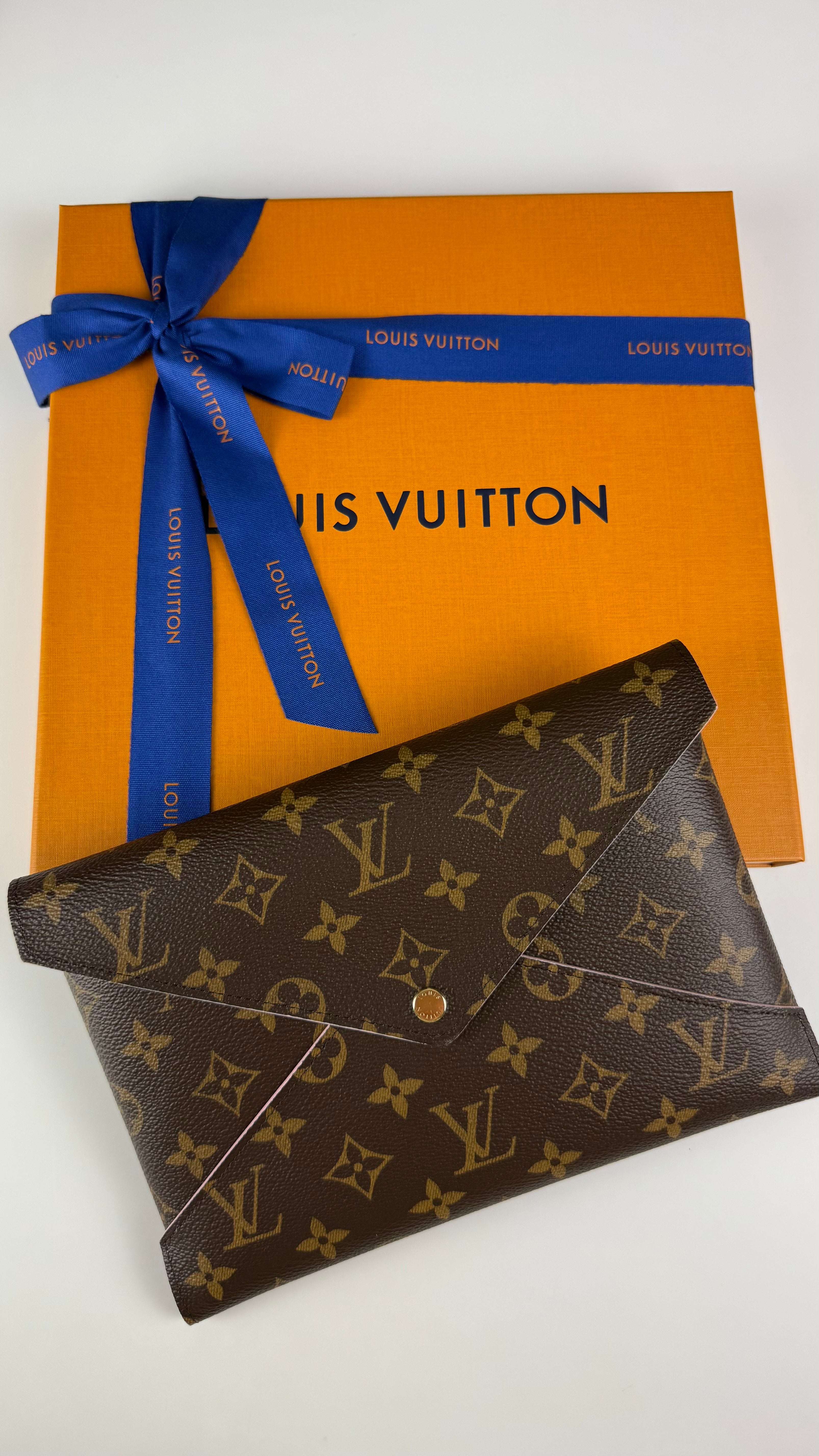Louis Vuitton Pochette
