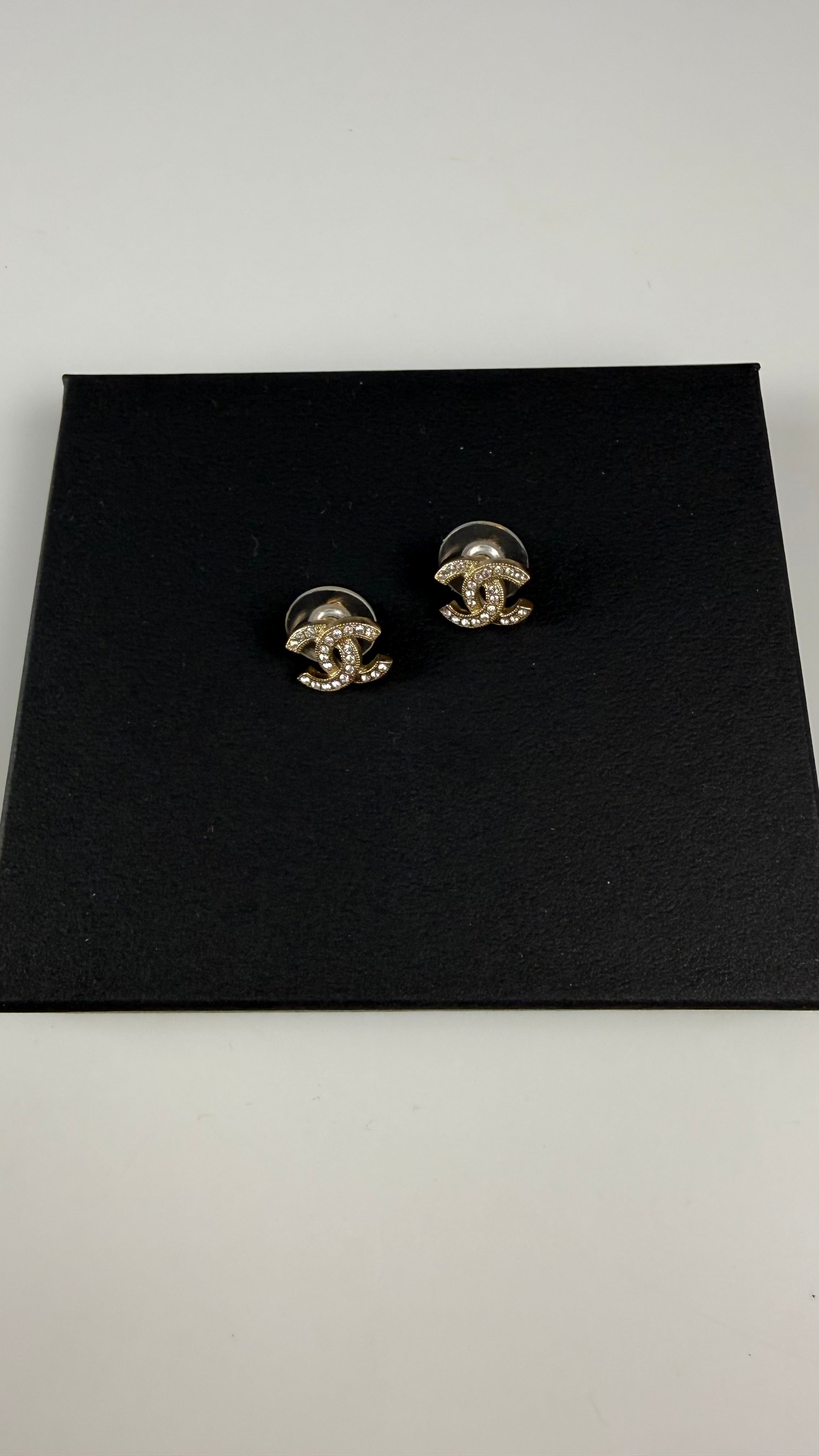 Chanel Brincos