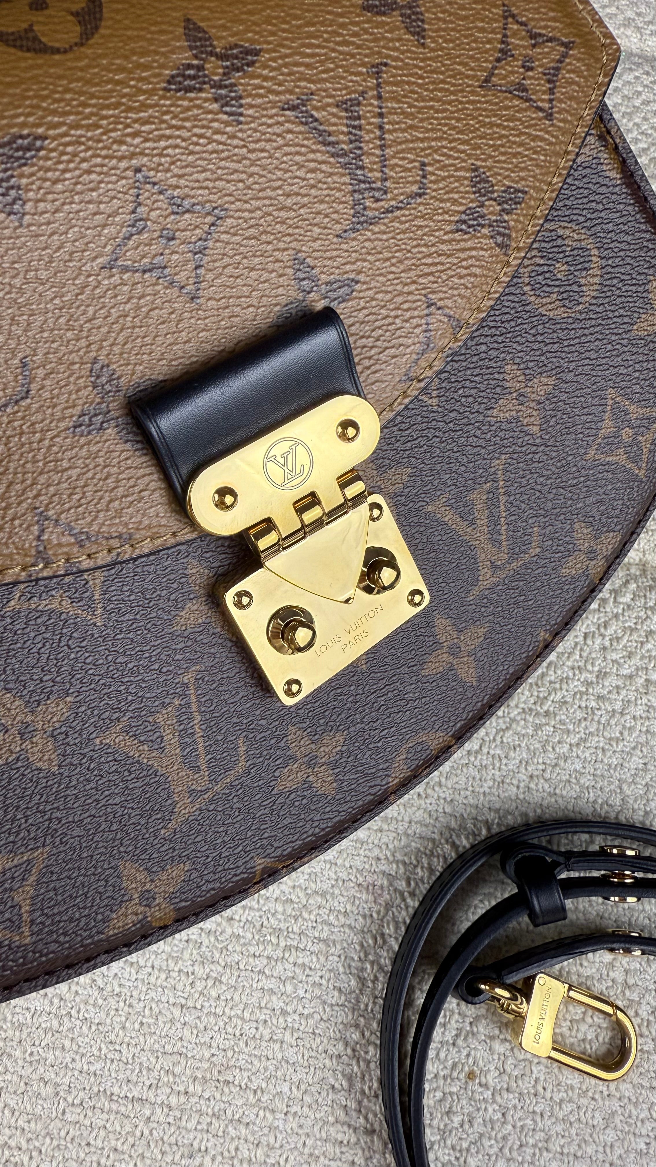 Louis Vuitton Tilsitt