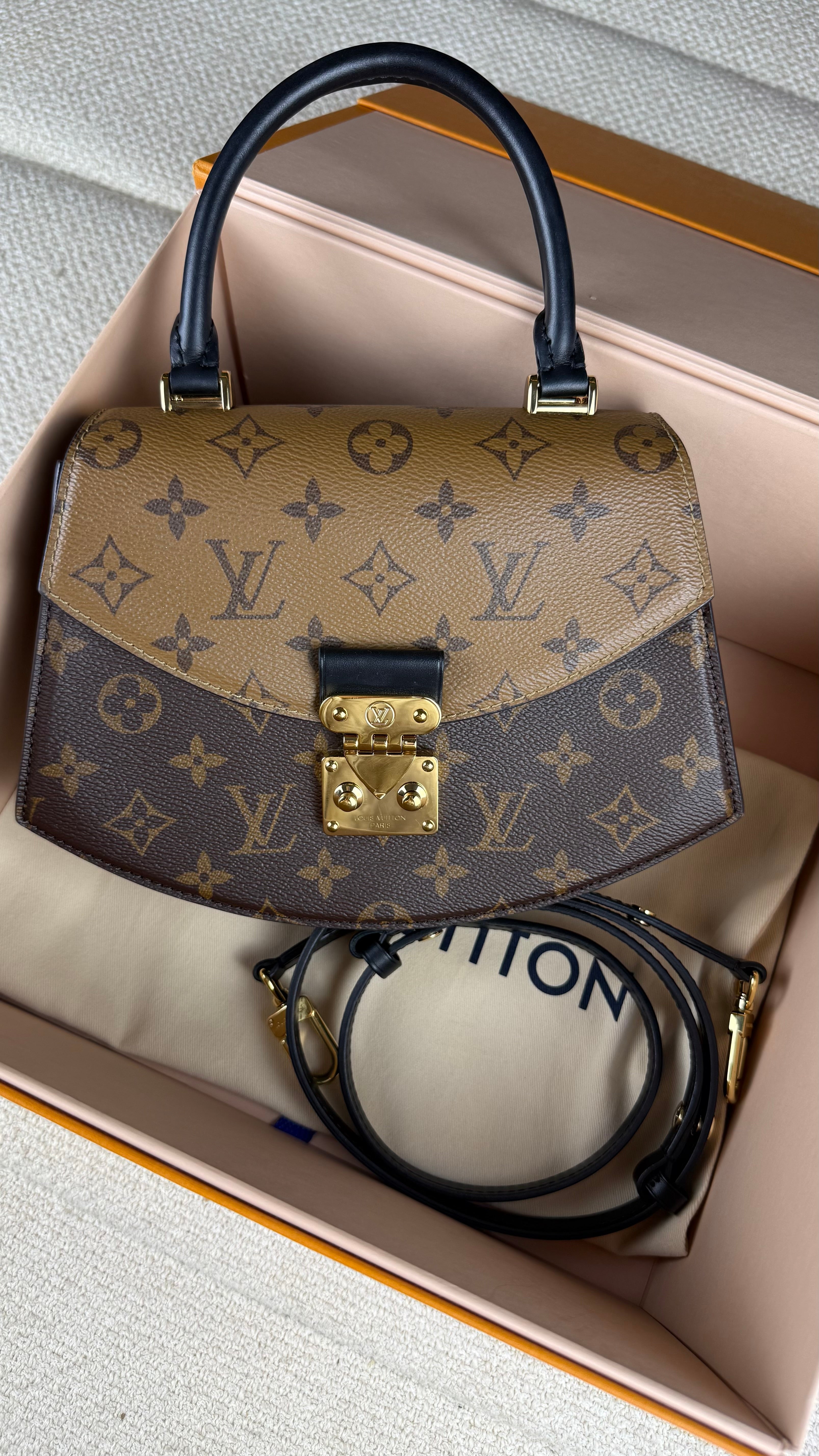 Louis Vuitton Tilsitt