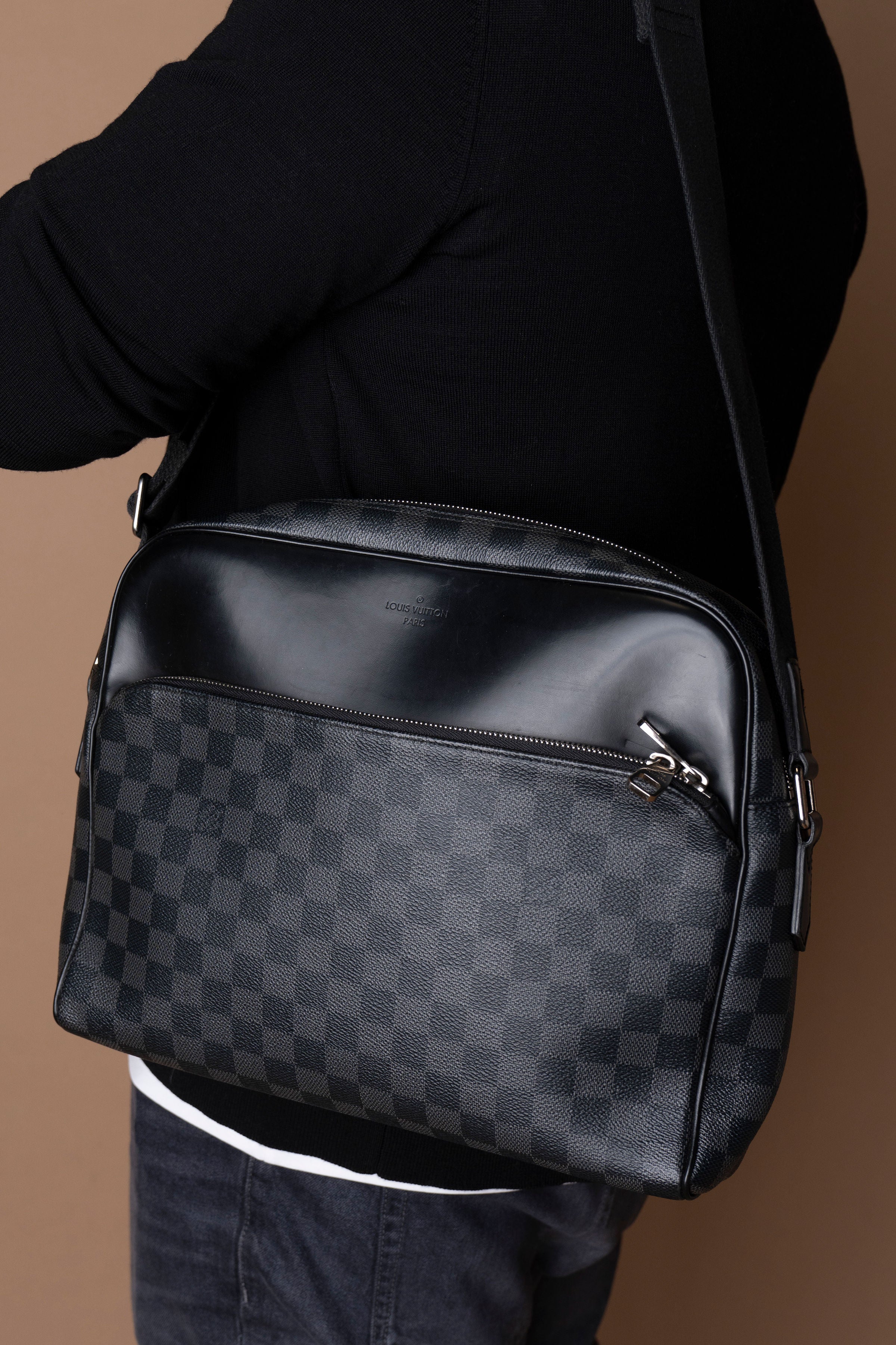 Louis Vuitton Damier Graphite Dayton Reporter MM