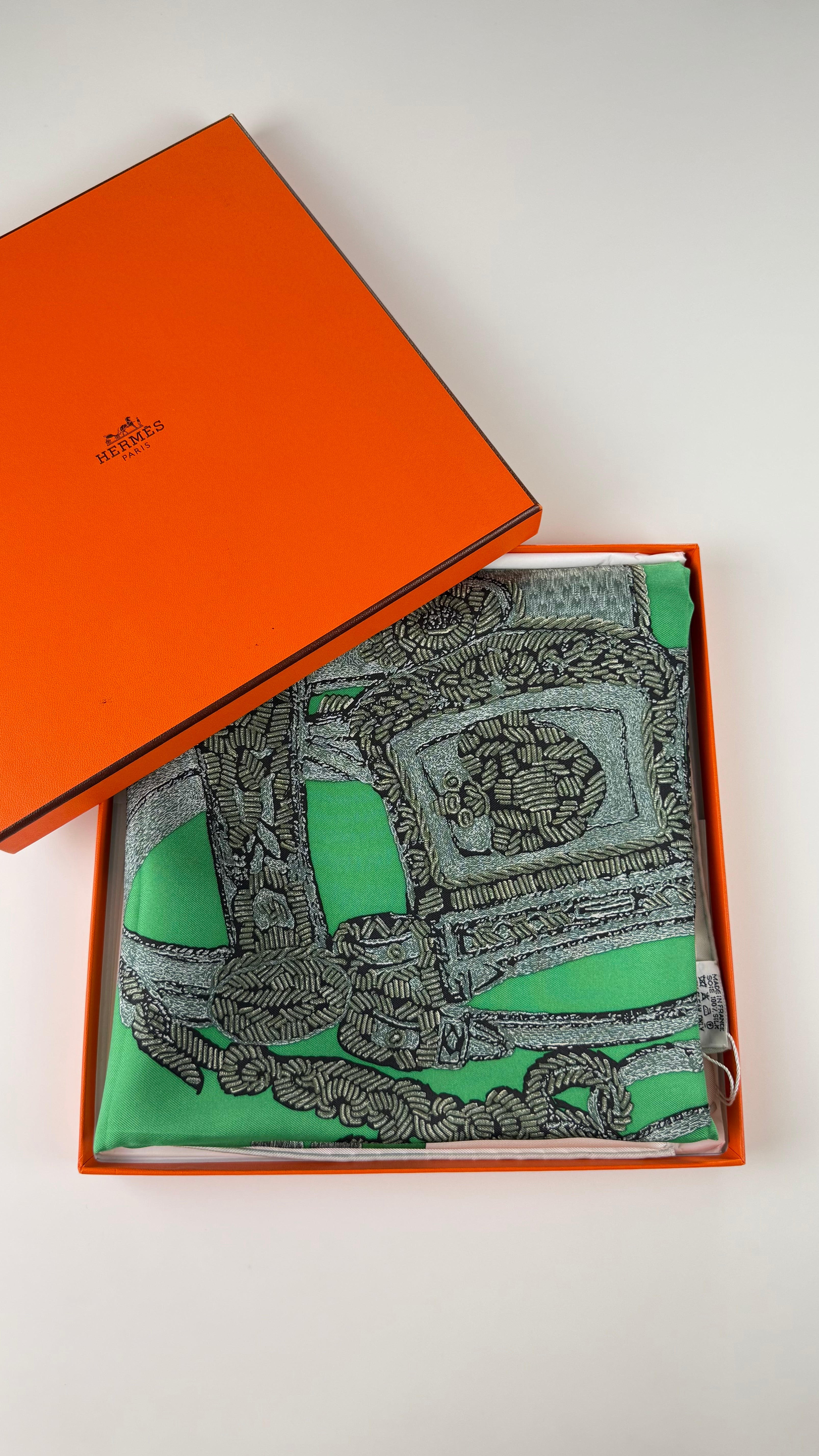 Hermès Lenço