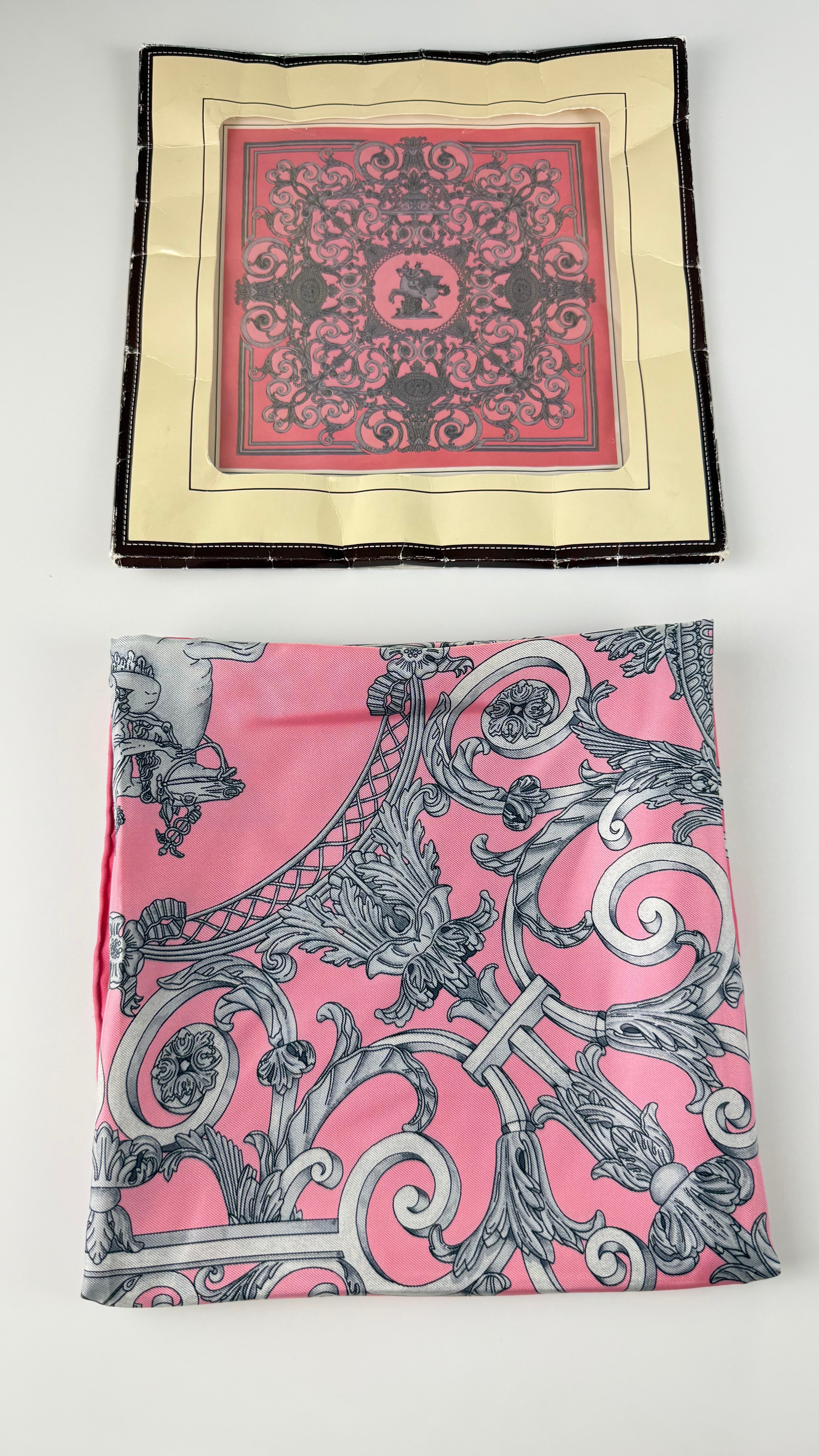 Hermès lenço