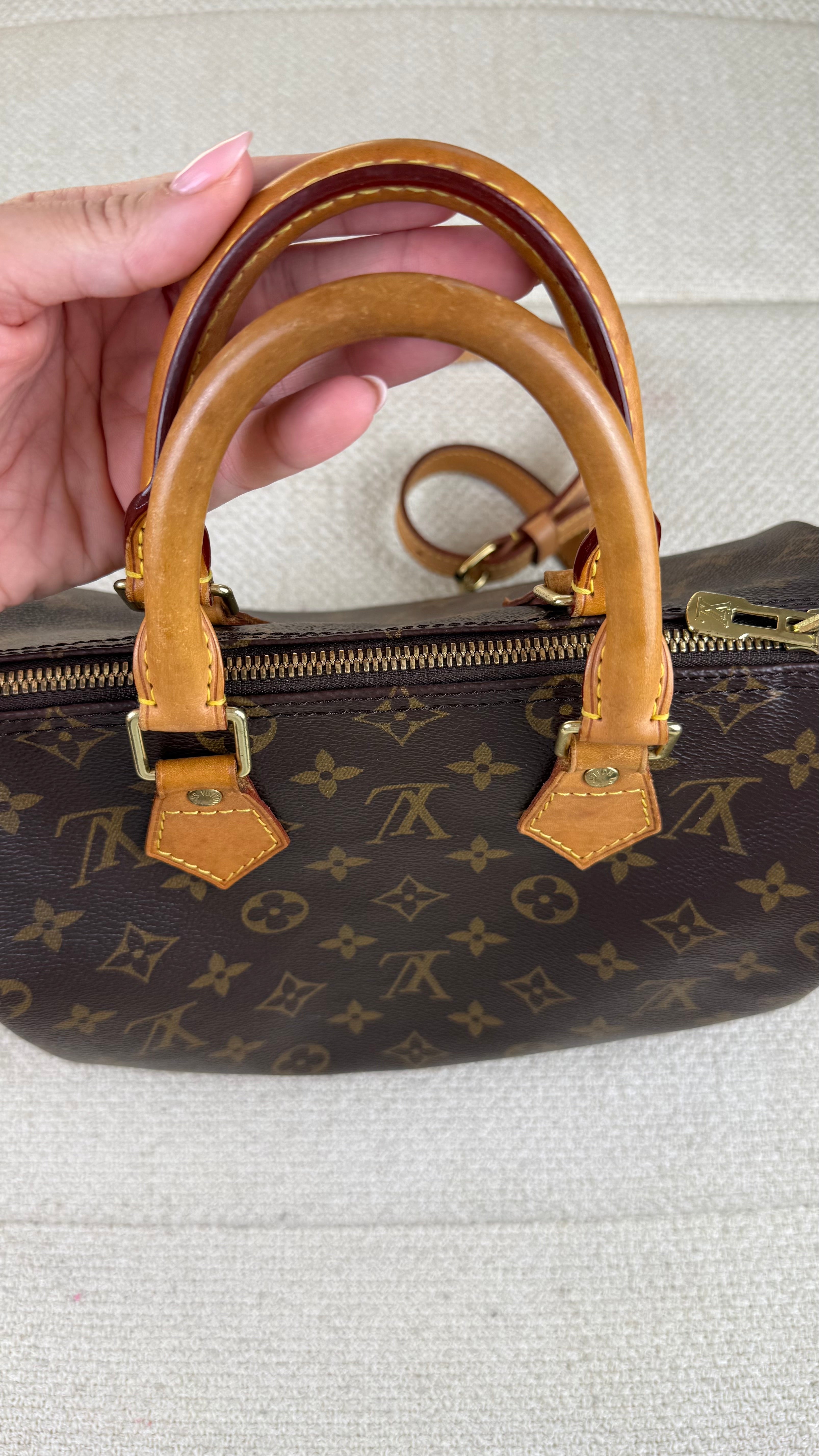 Louis Vuitton Speedy