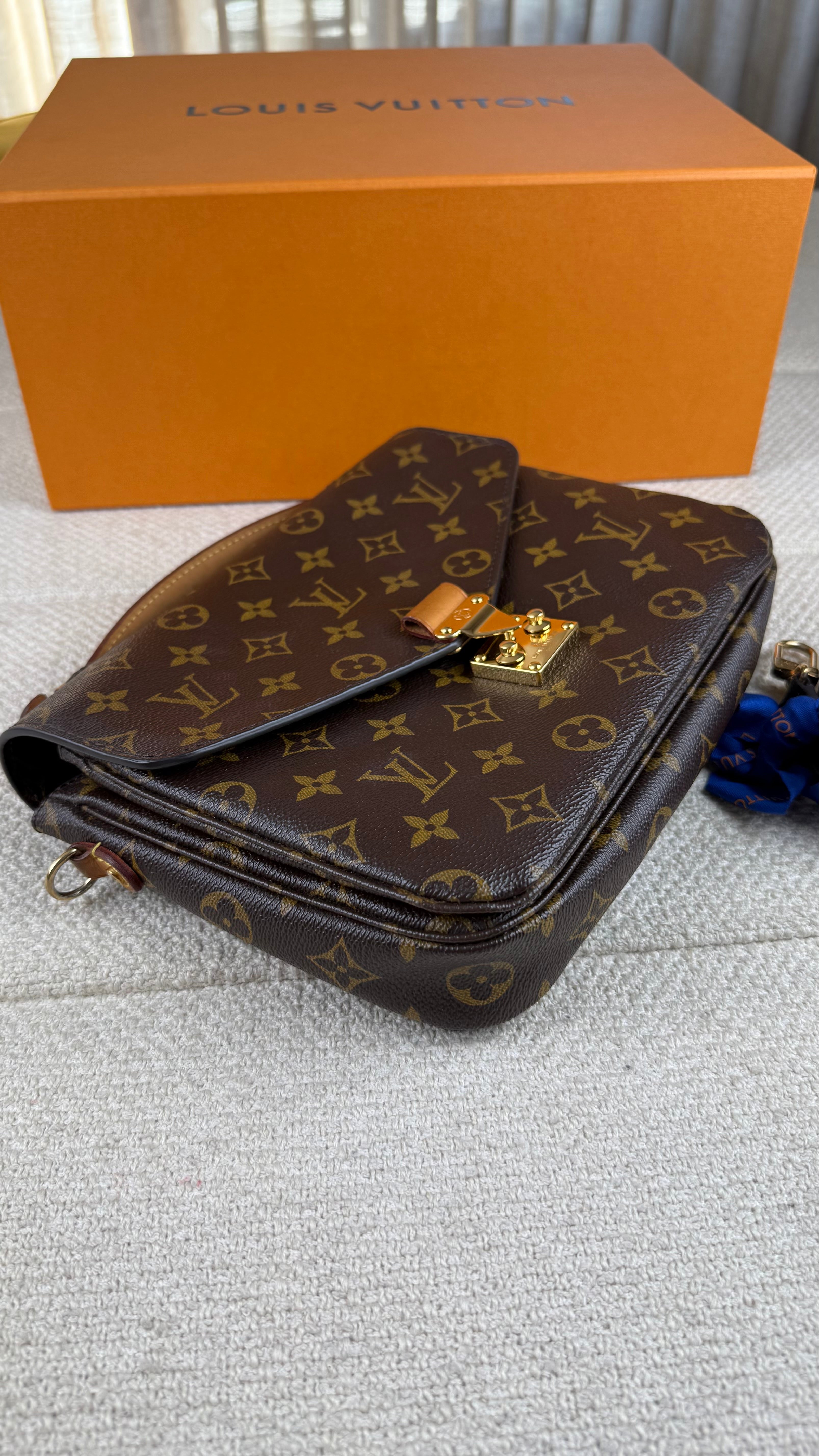 Louis Vuitton Metis