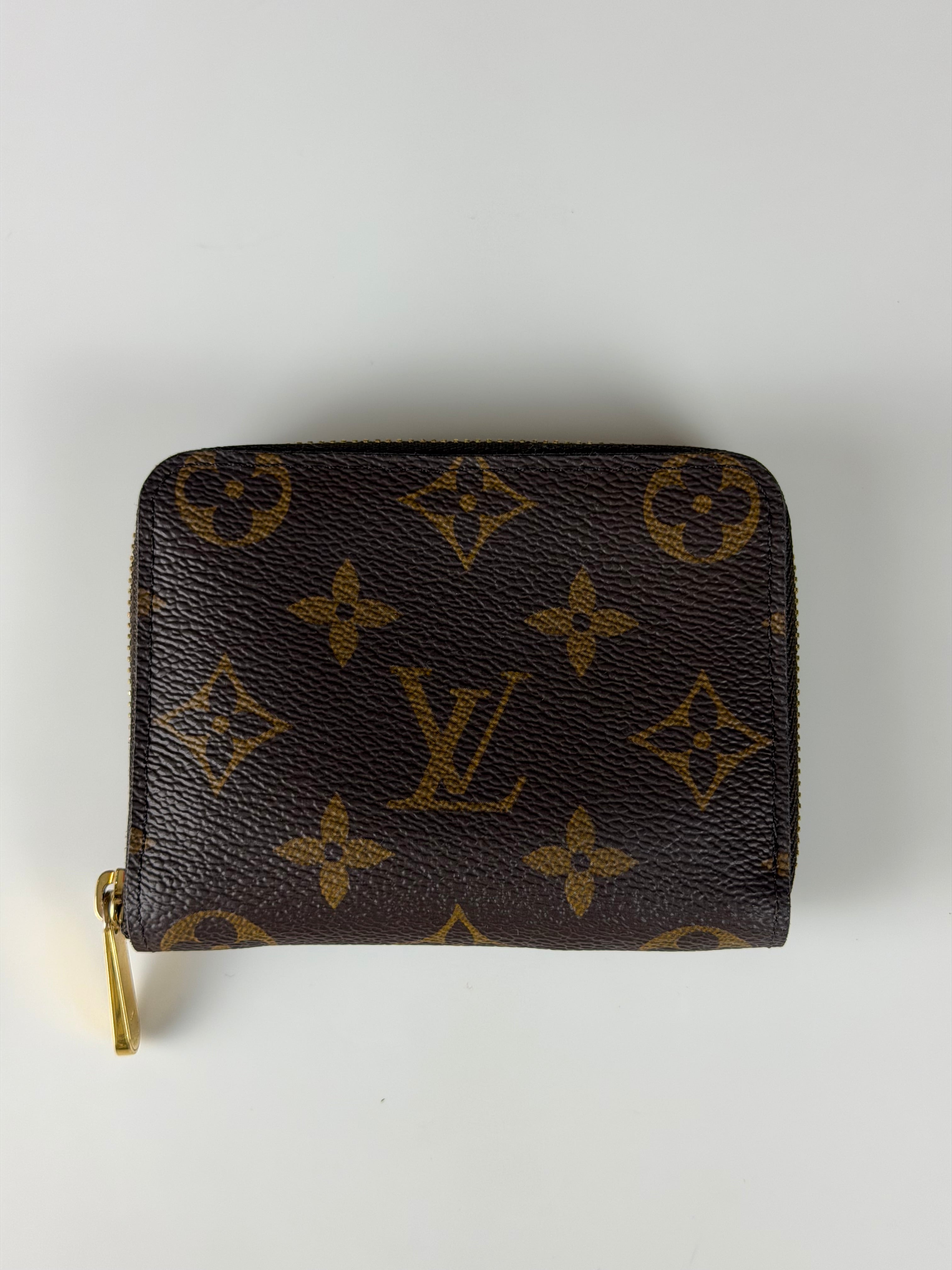 Louis Vuitton Zippy Compact Wallet
