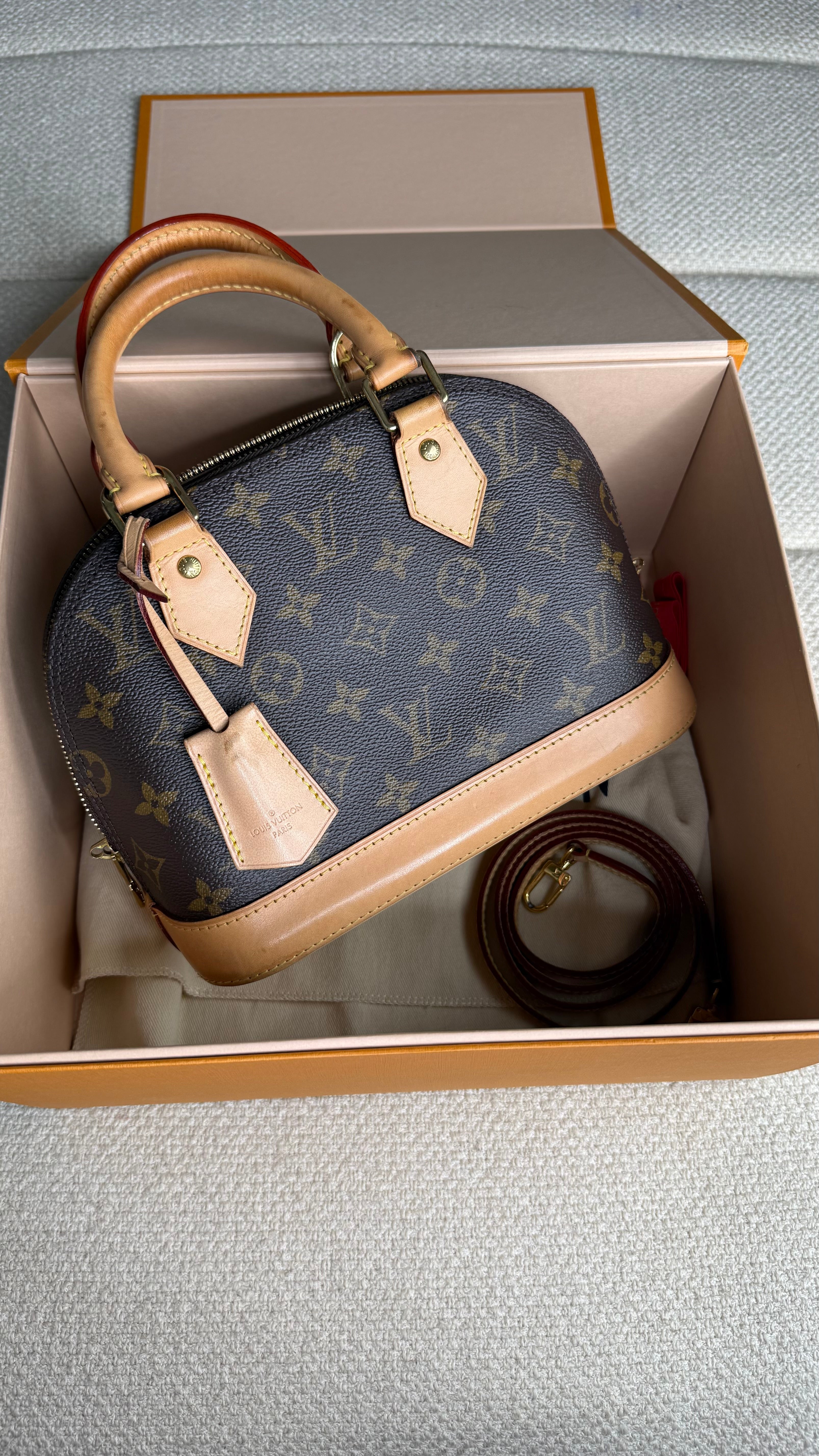 Louis Vuitton Alma BB