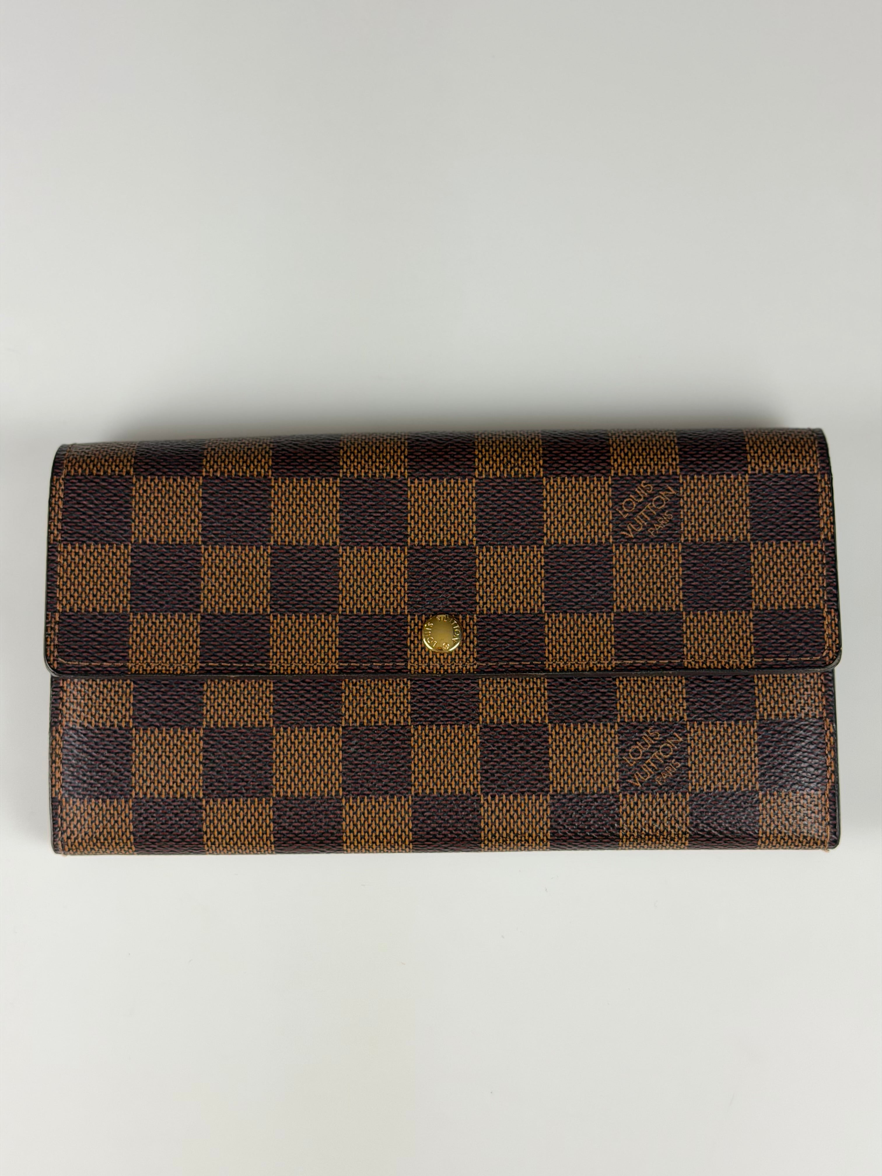 Carteira Louis Vuitton Sarah Damier Ebene