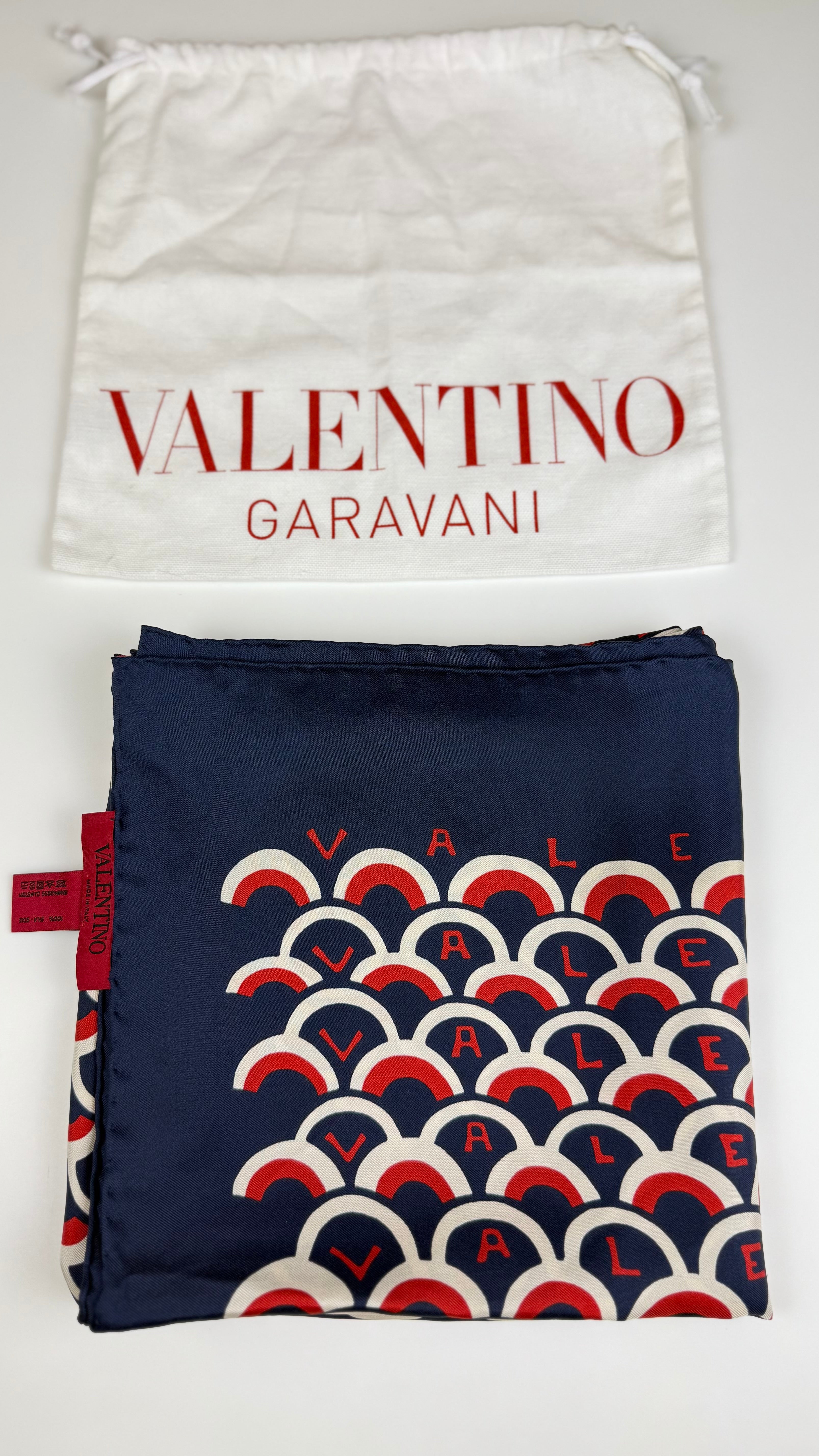 Valentino Garavani lenço