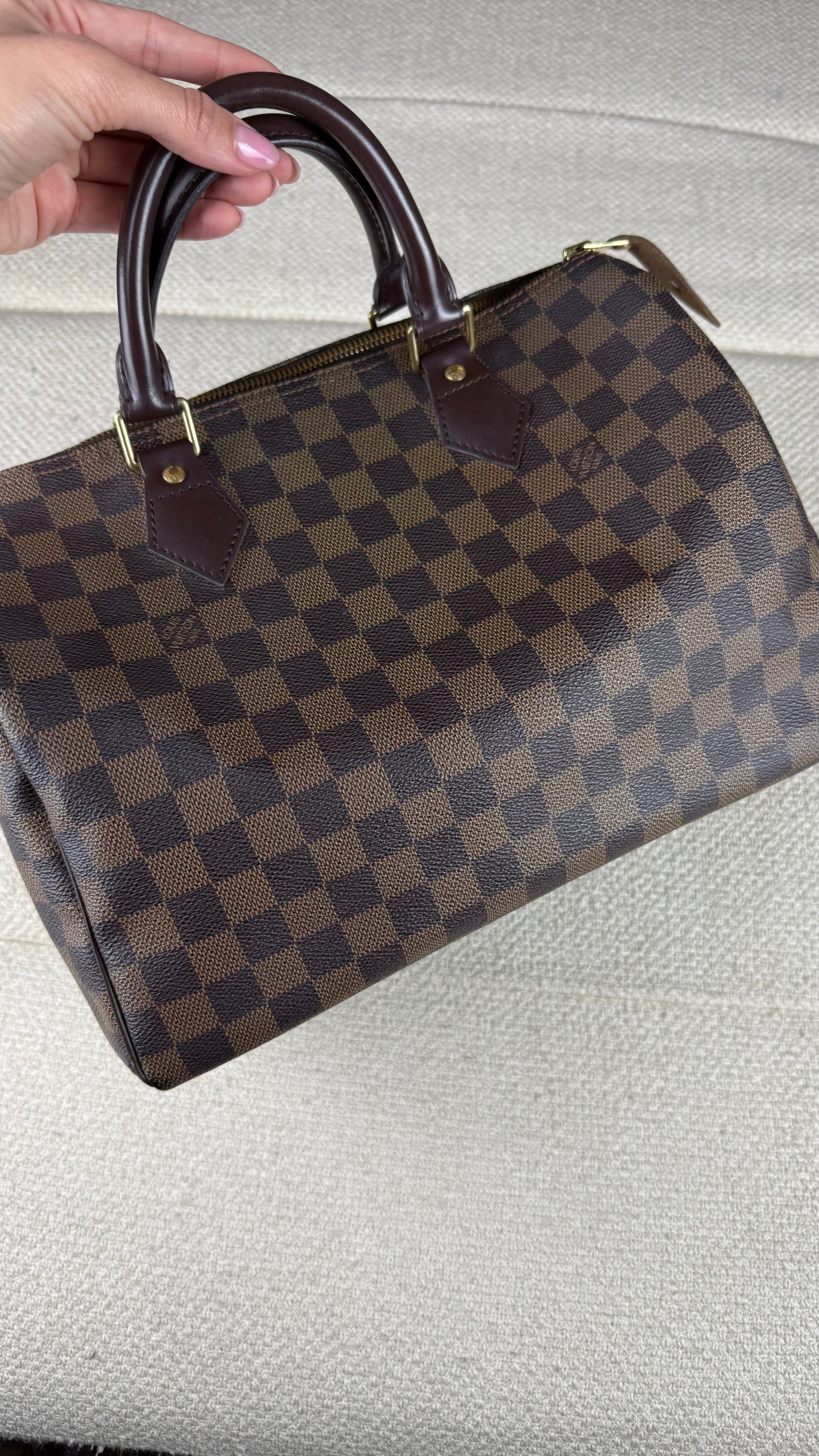 Louis Vuitton Speedy 30