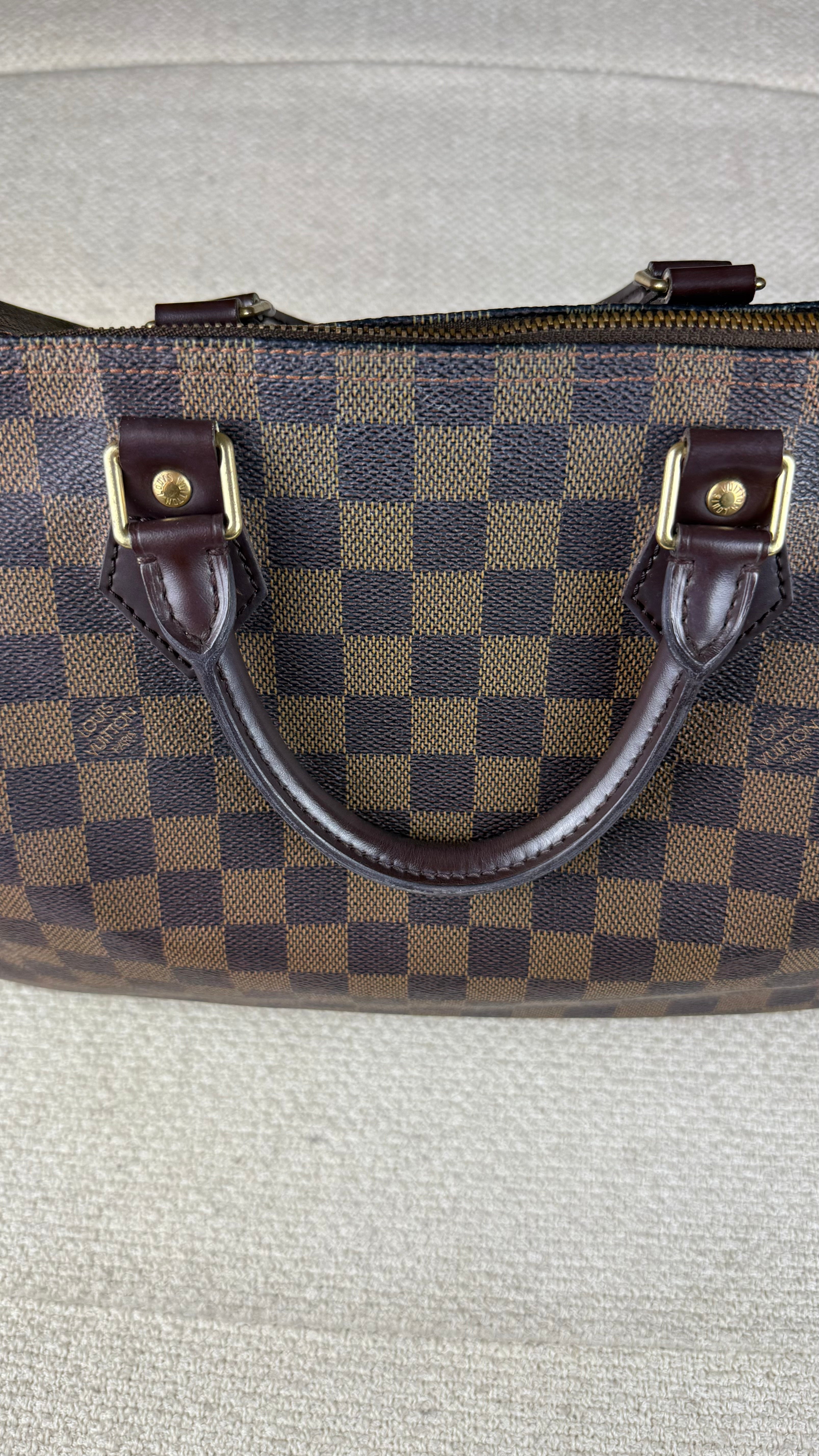 Louis Vuitton Speedy 30