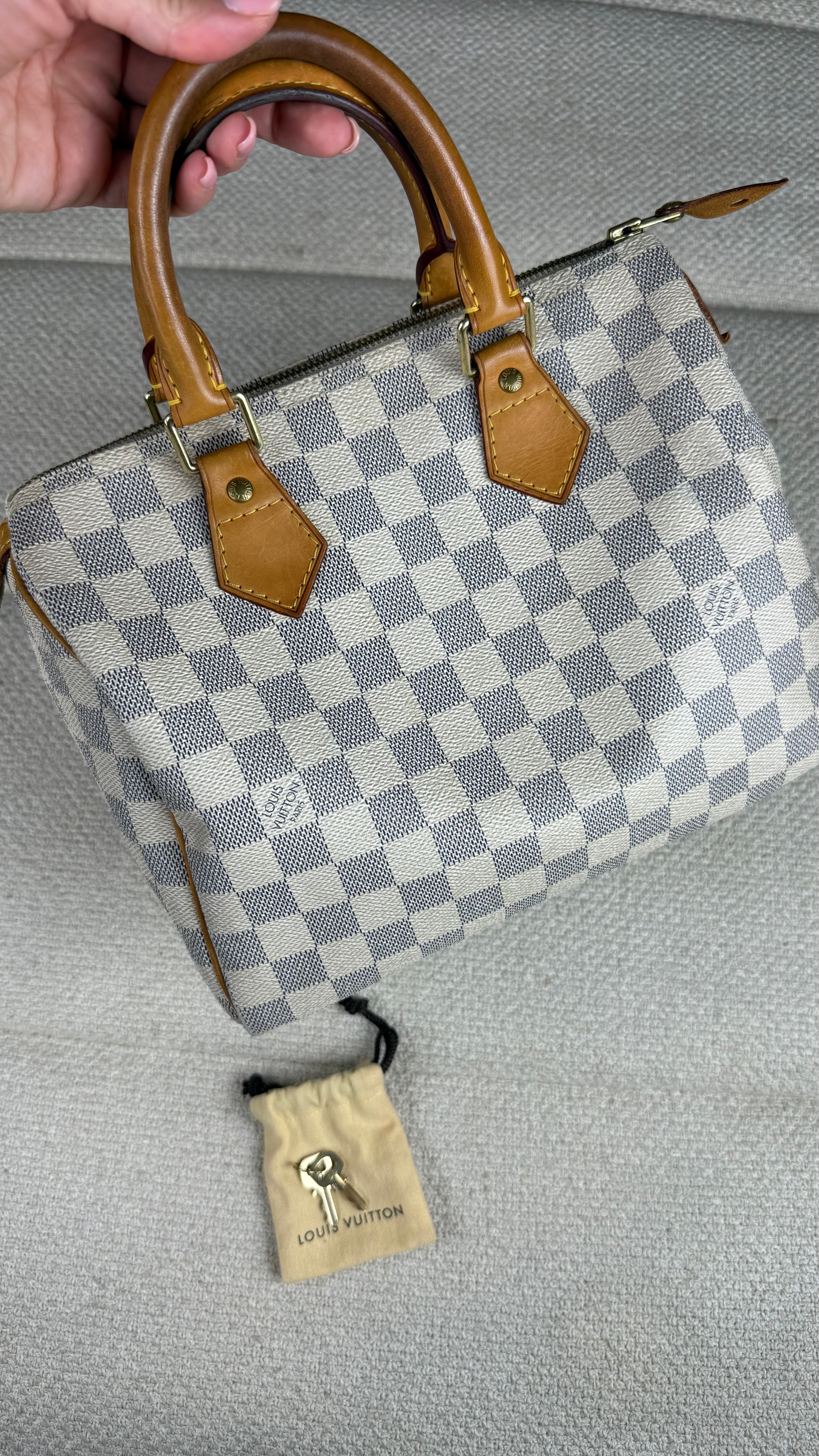 Louis Vuitton Speedy 25