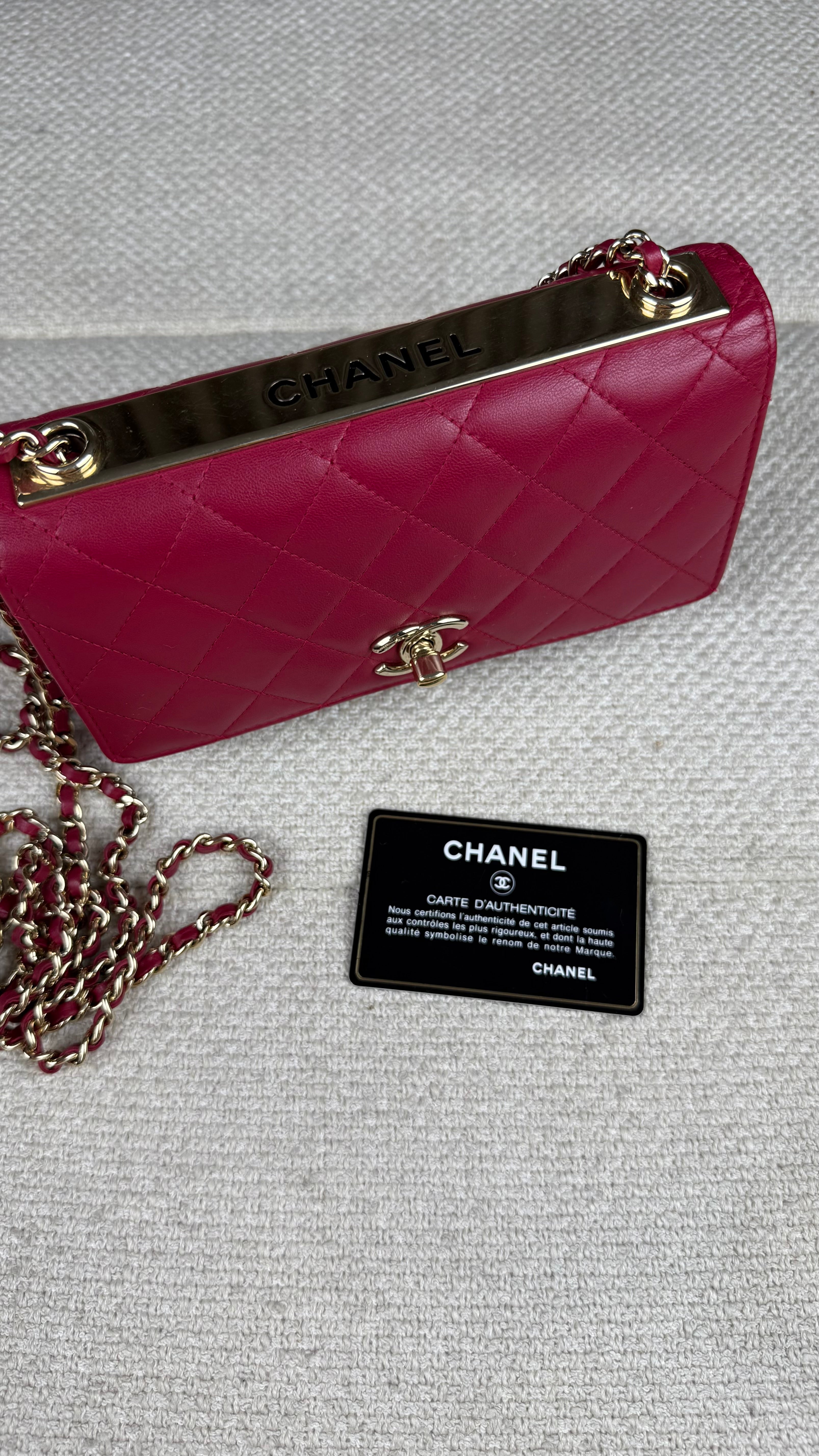 Chanel WOC