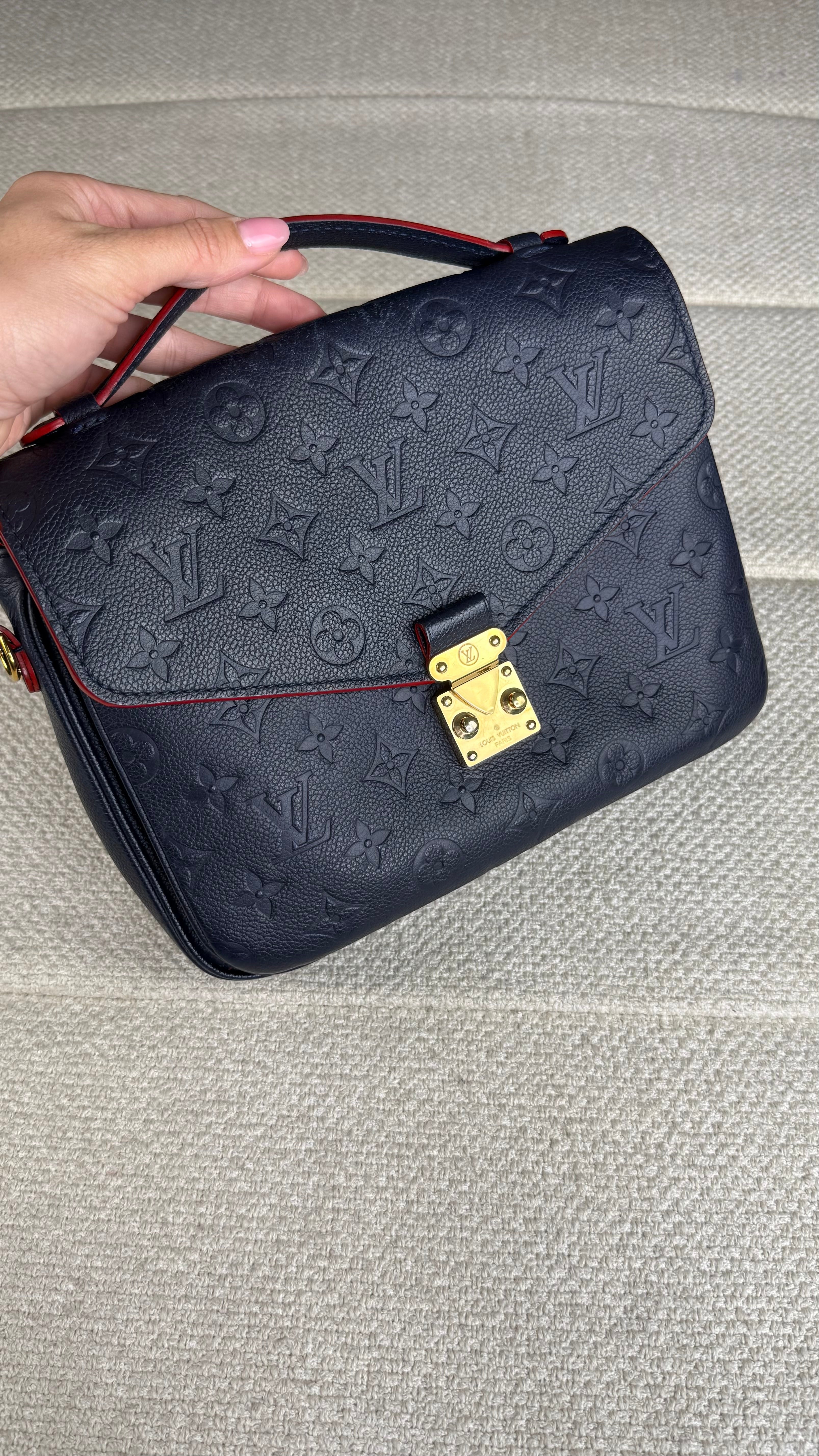 Louis Vuitton Metis Pochette