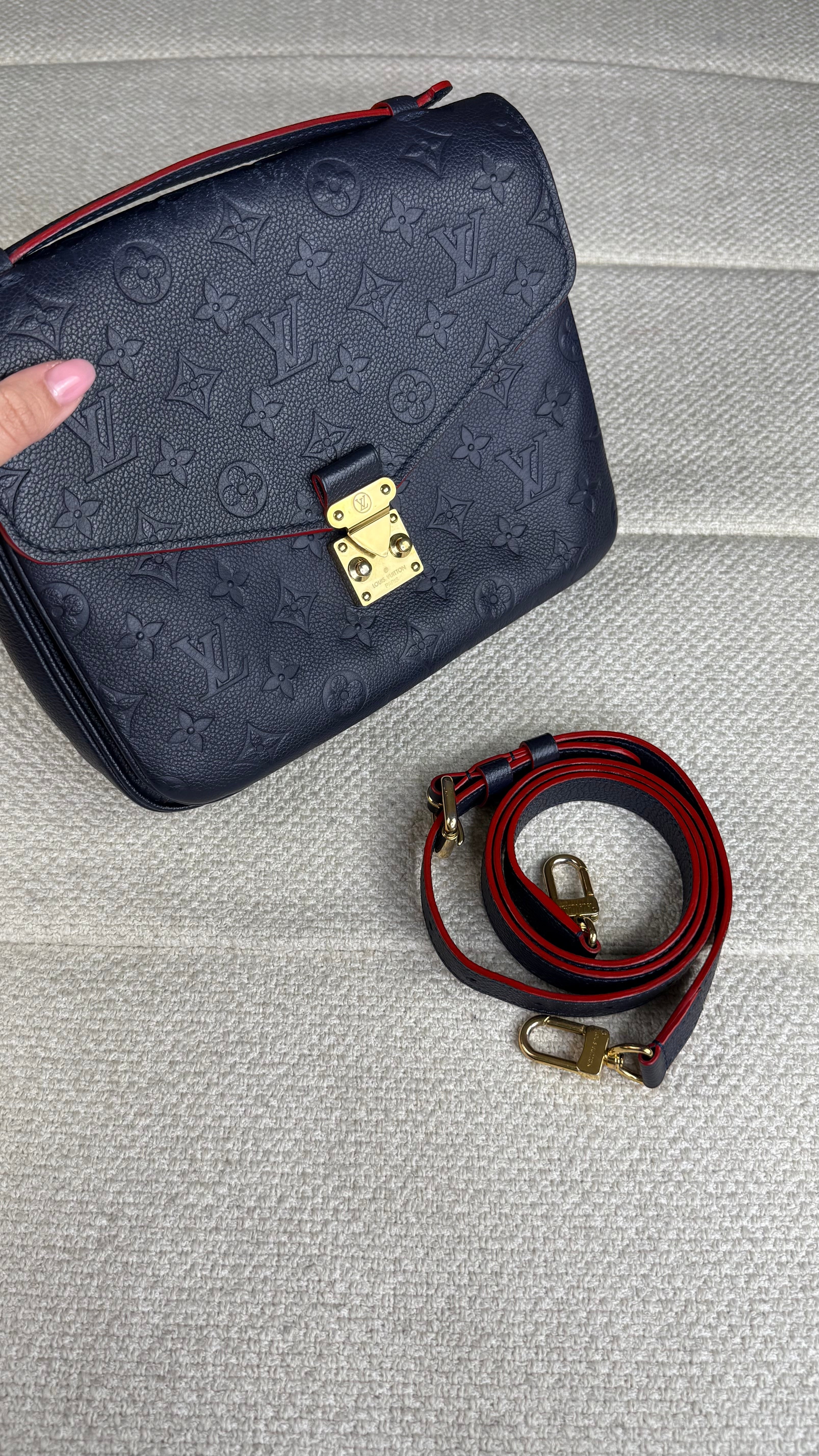 Louis Vuitton Metis Pochette