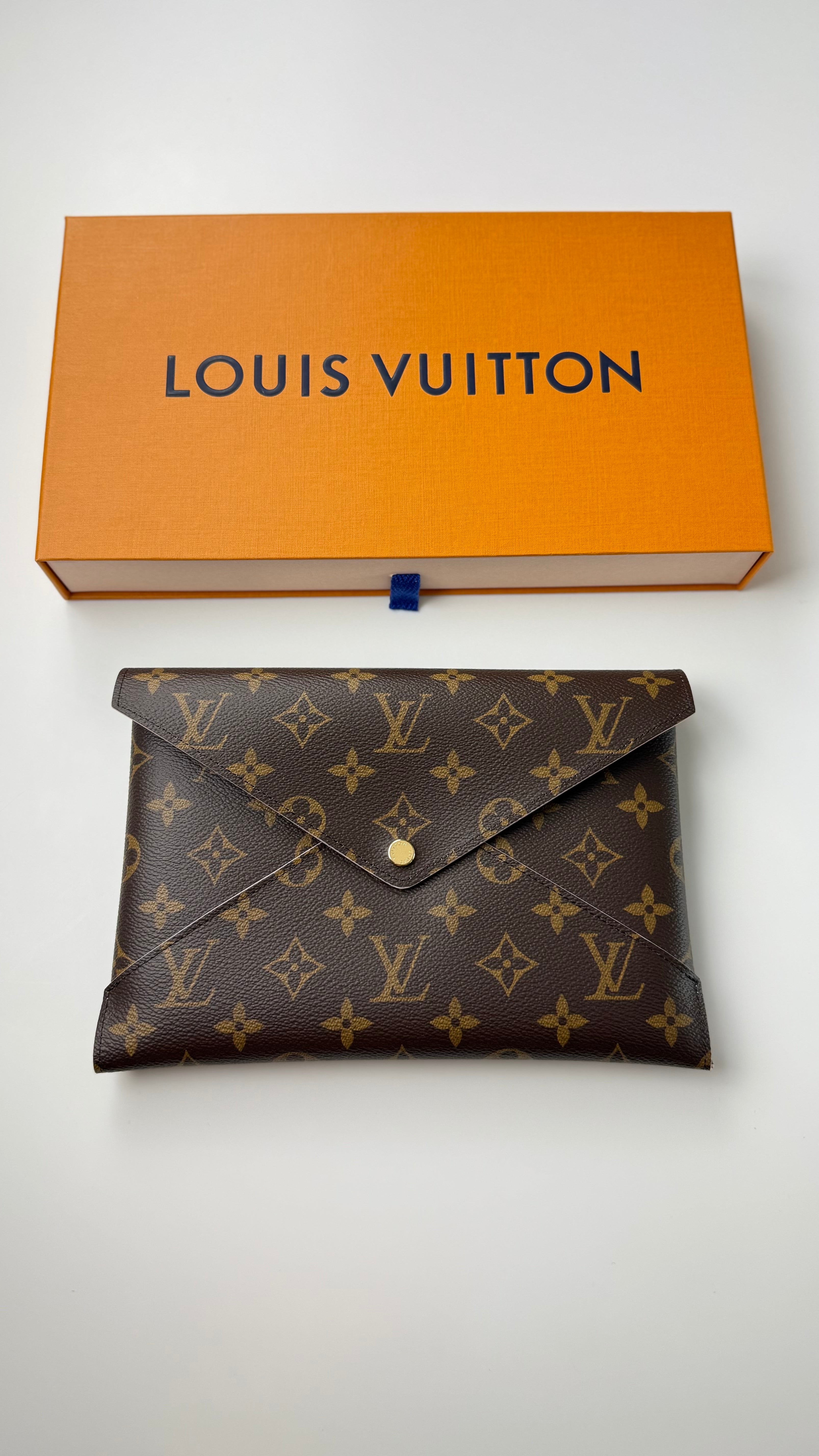 Louis Vuitton Pochette