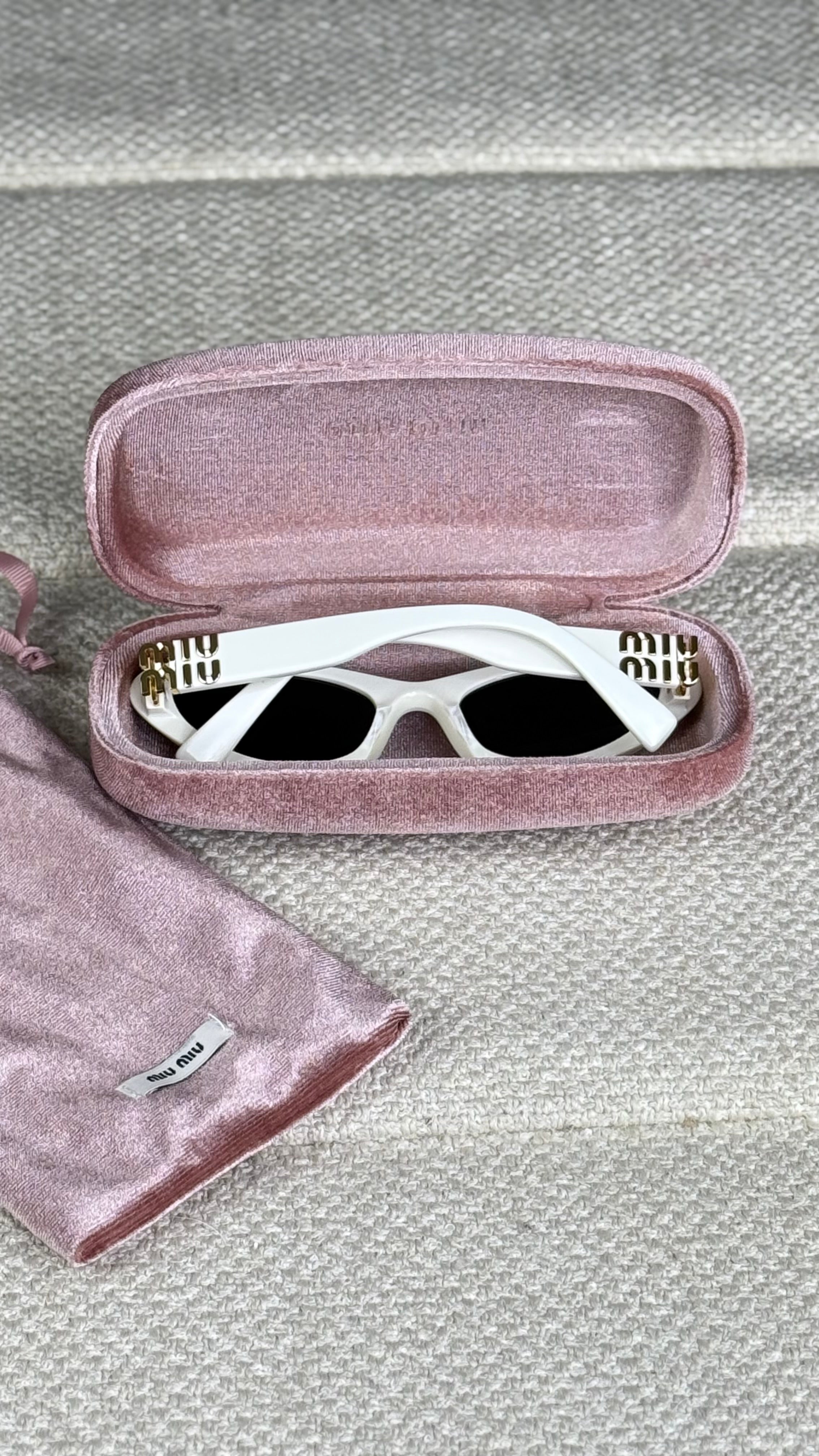 Óculos de sol Miu Miu