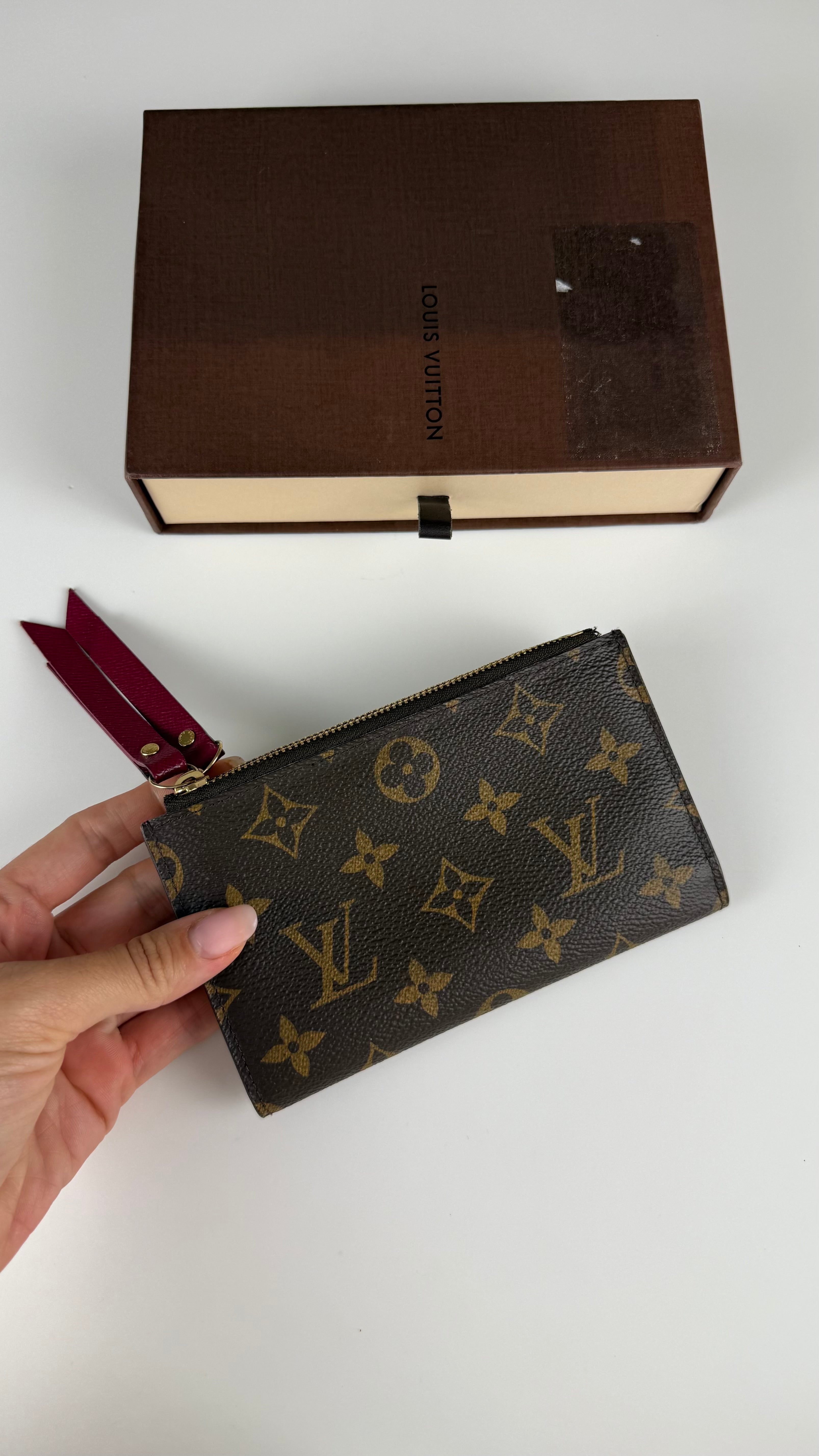 Louis Vuitton Adele carteira
