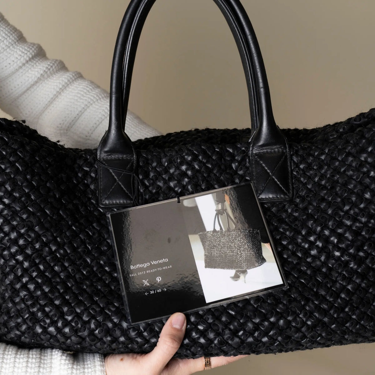 Bottega Veneta Cabat Limited Edition Runway 2012 — Back View