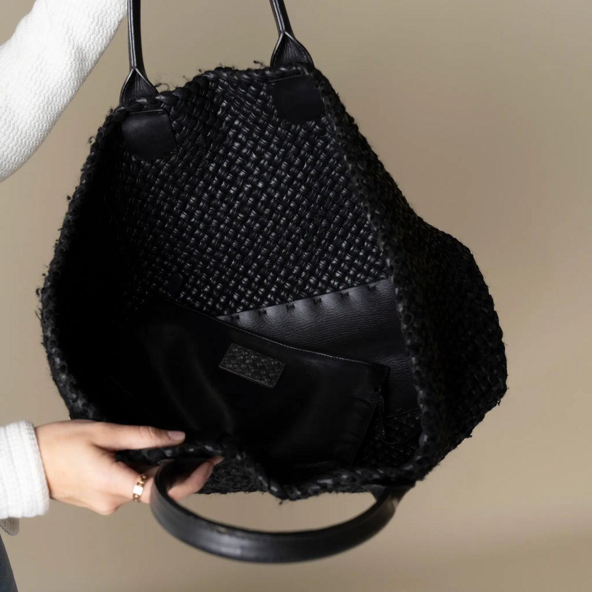 Bottega Veneta Cabat Limited Edition Runway 2012 — Interior Detail