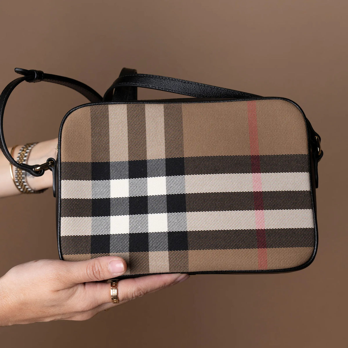 Burberry House Check Macken Small — Side Profile