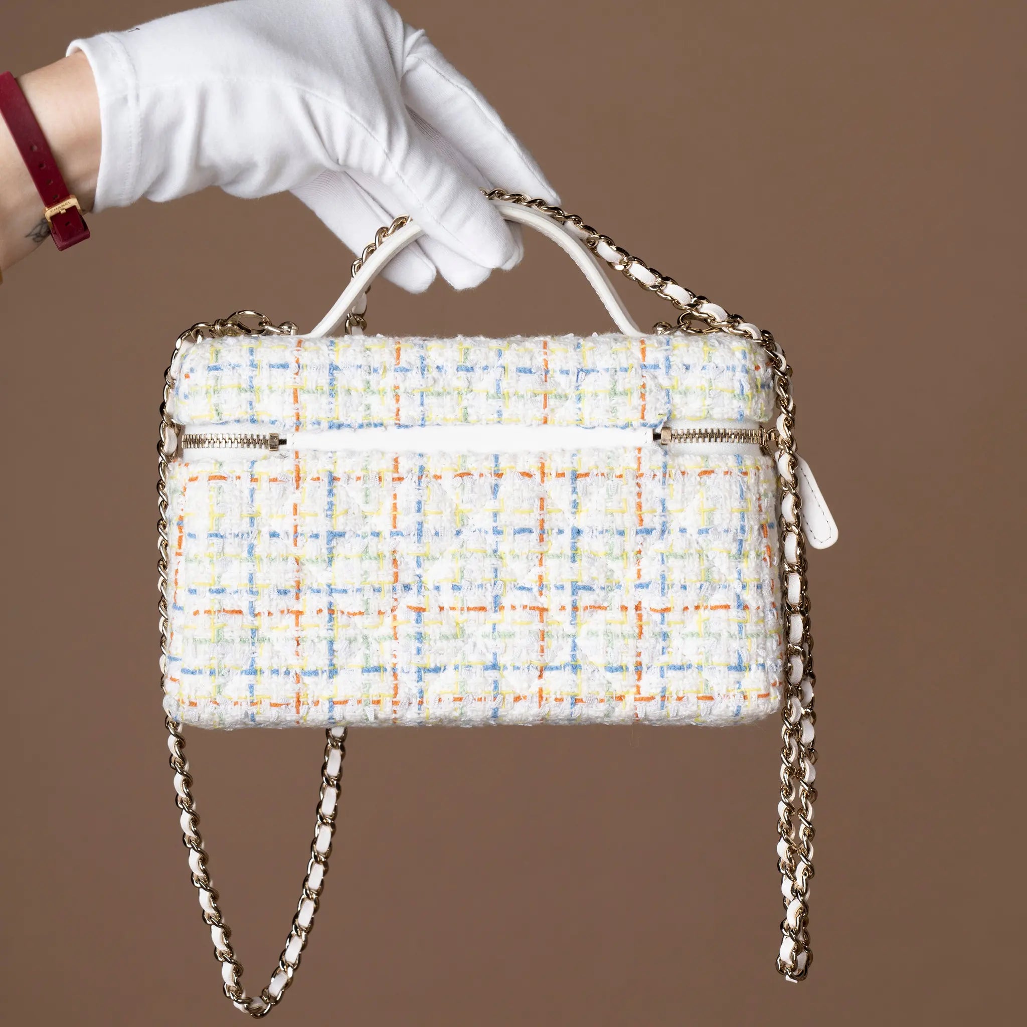 Chanel 25C Cruise CC Quilted Tweed Vanity Bag — Detail View