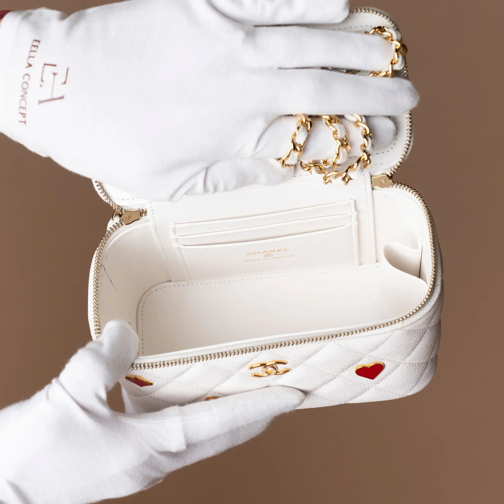 Chanel Caviar Coco Casino Vanity Case with chain — Front View