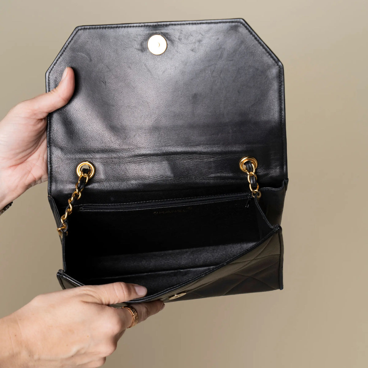 Chanel CC Quilted Lambskin Chain Flap — Close-up Detail
