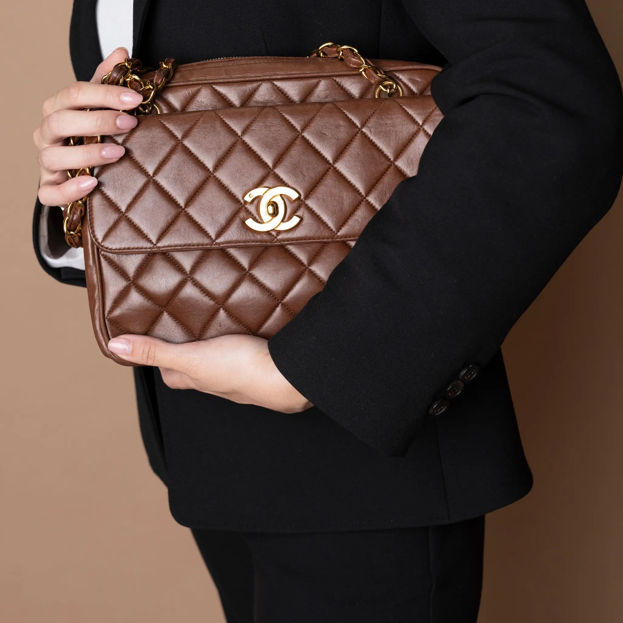Chanel CC Quilted Lambskin Front Pocket Shoulder Bag — Interior Detail